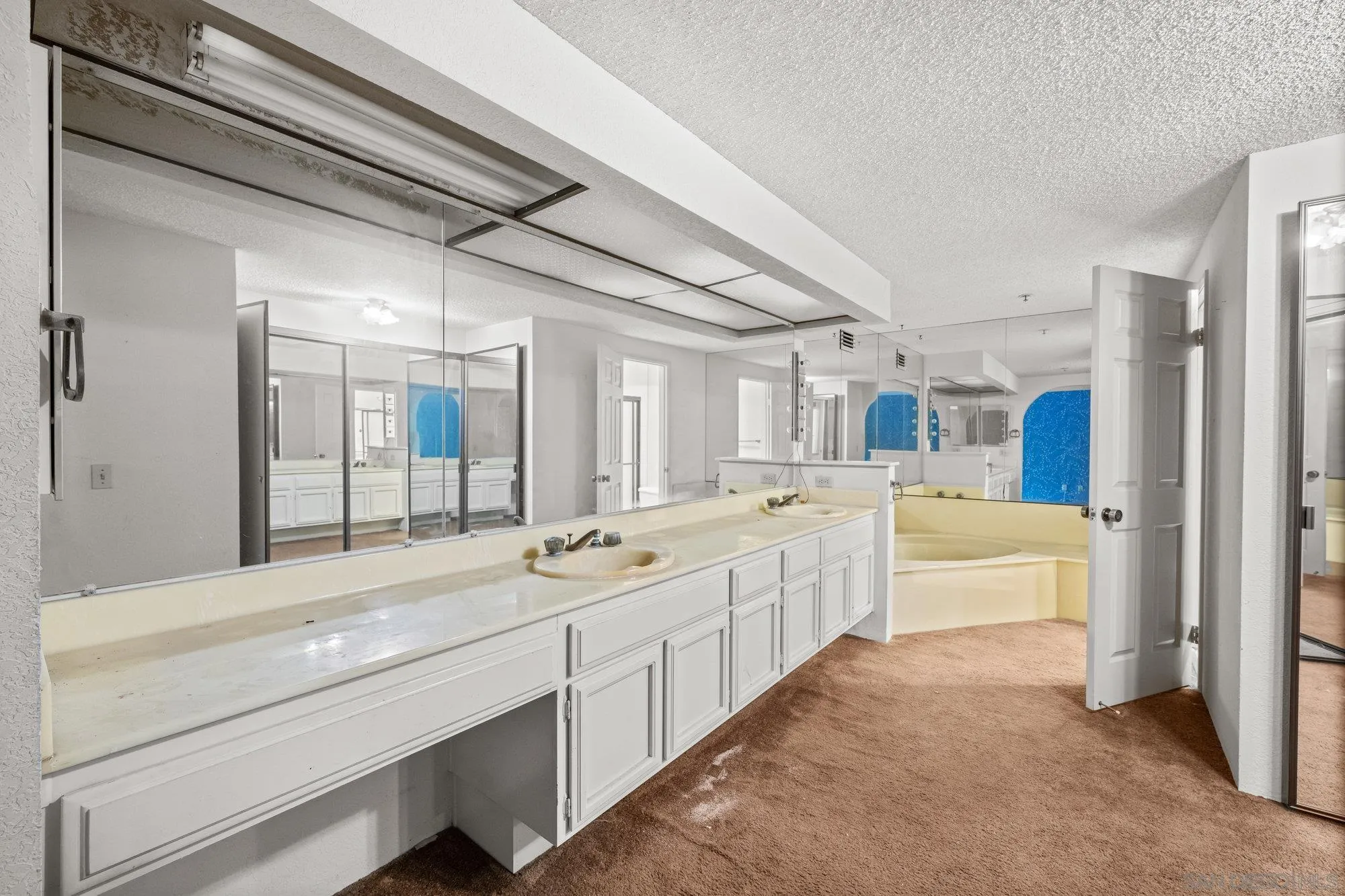 5665 Friars Rd Unit 232