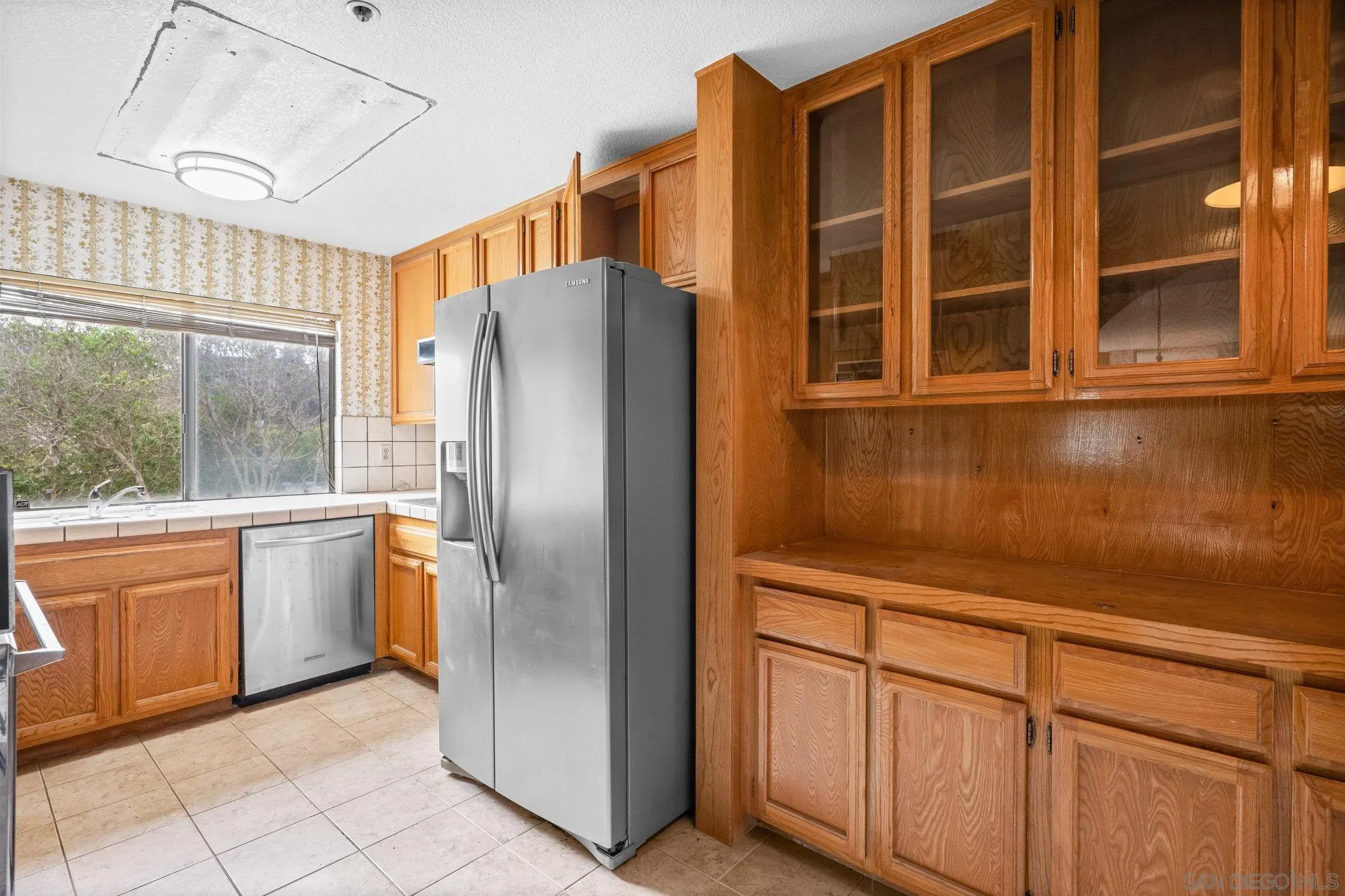 5665 Friars Rd Unit 232