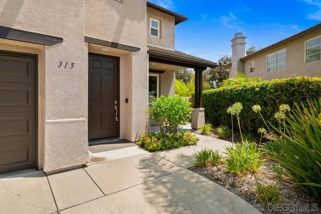 315 Sunbird Ct