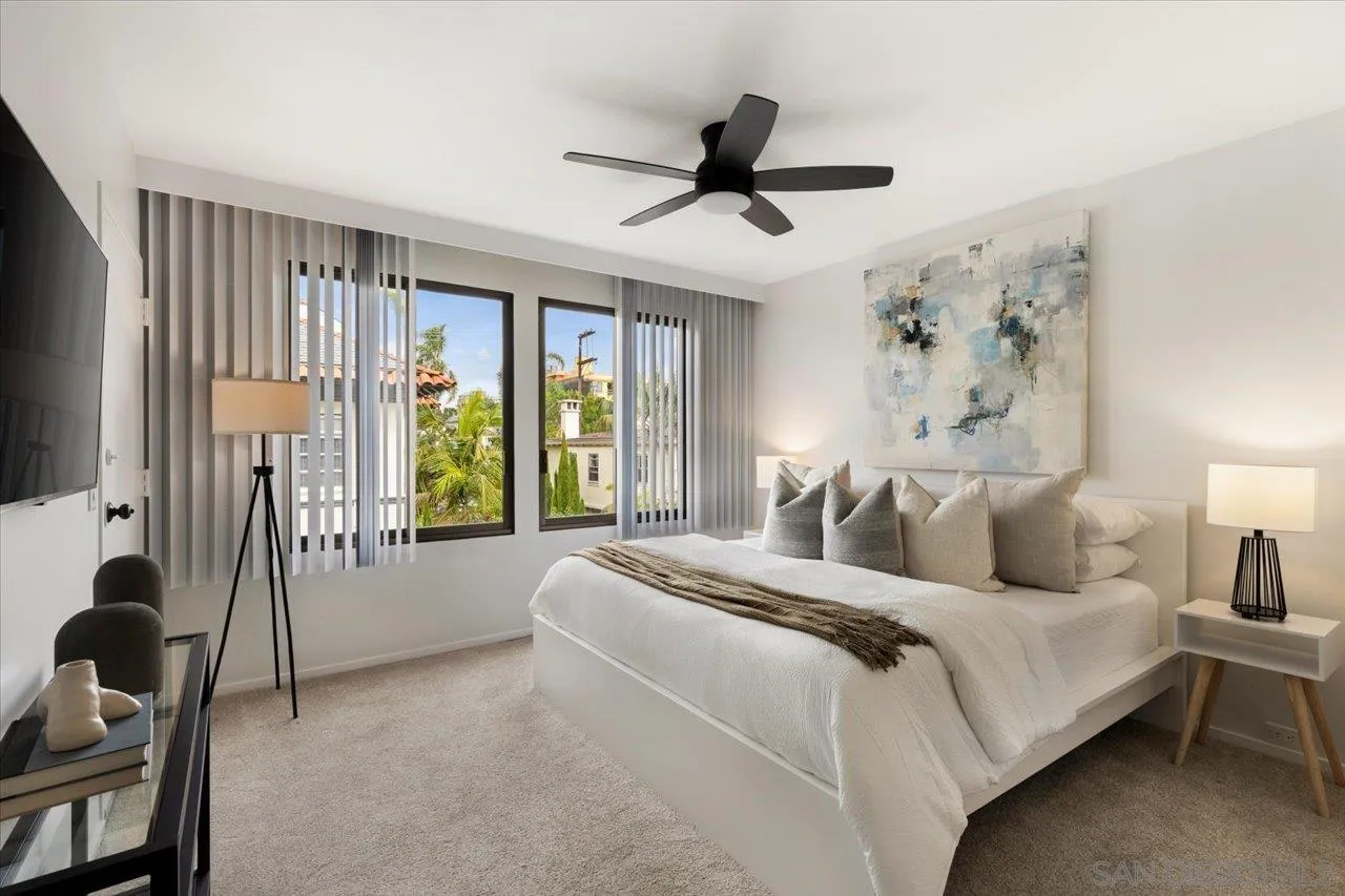 3161 1st Ave Unit 3s