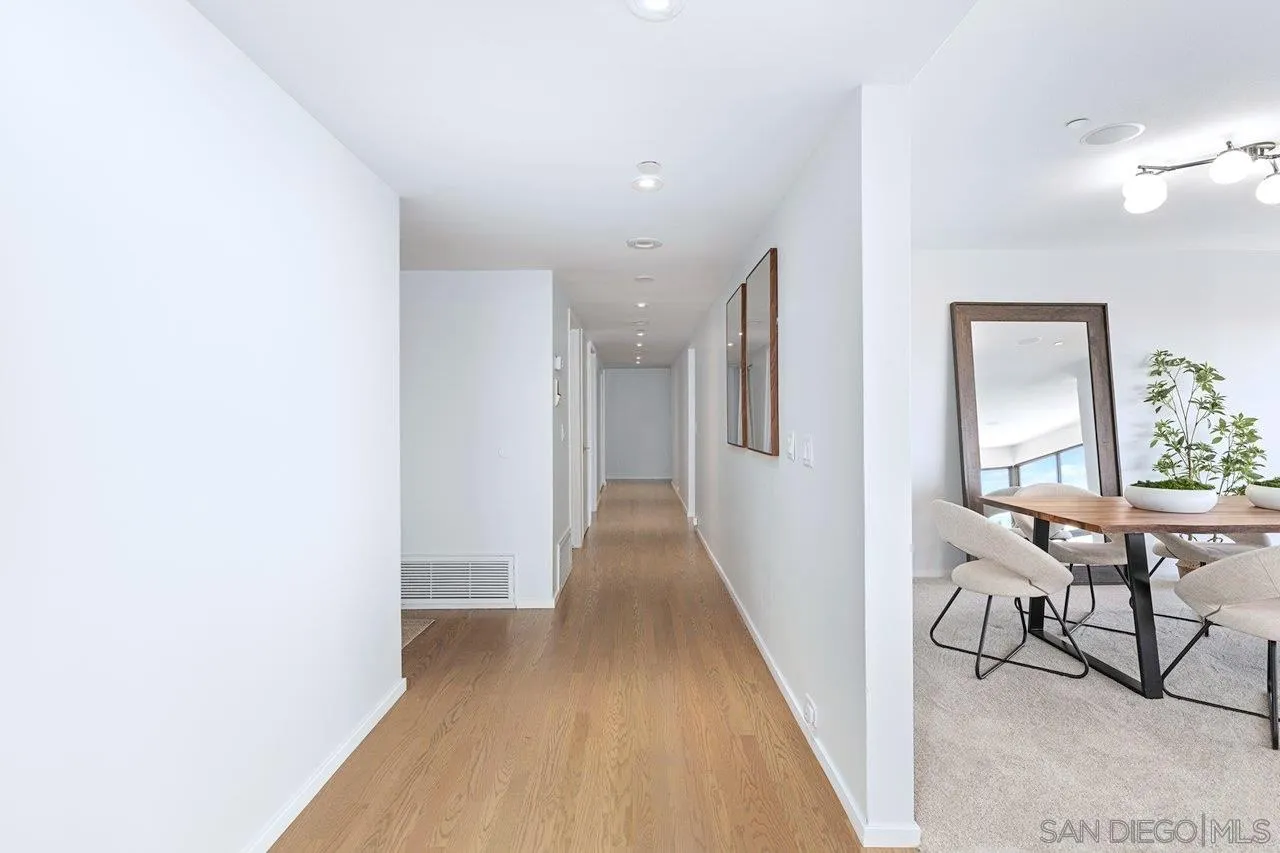 3161 1st Ave Unit 3s