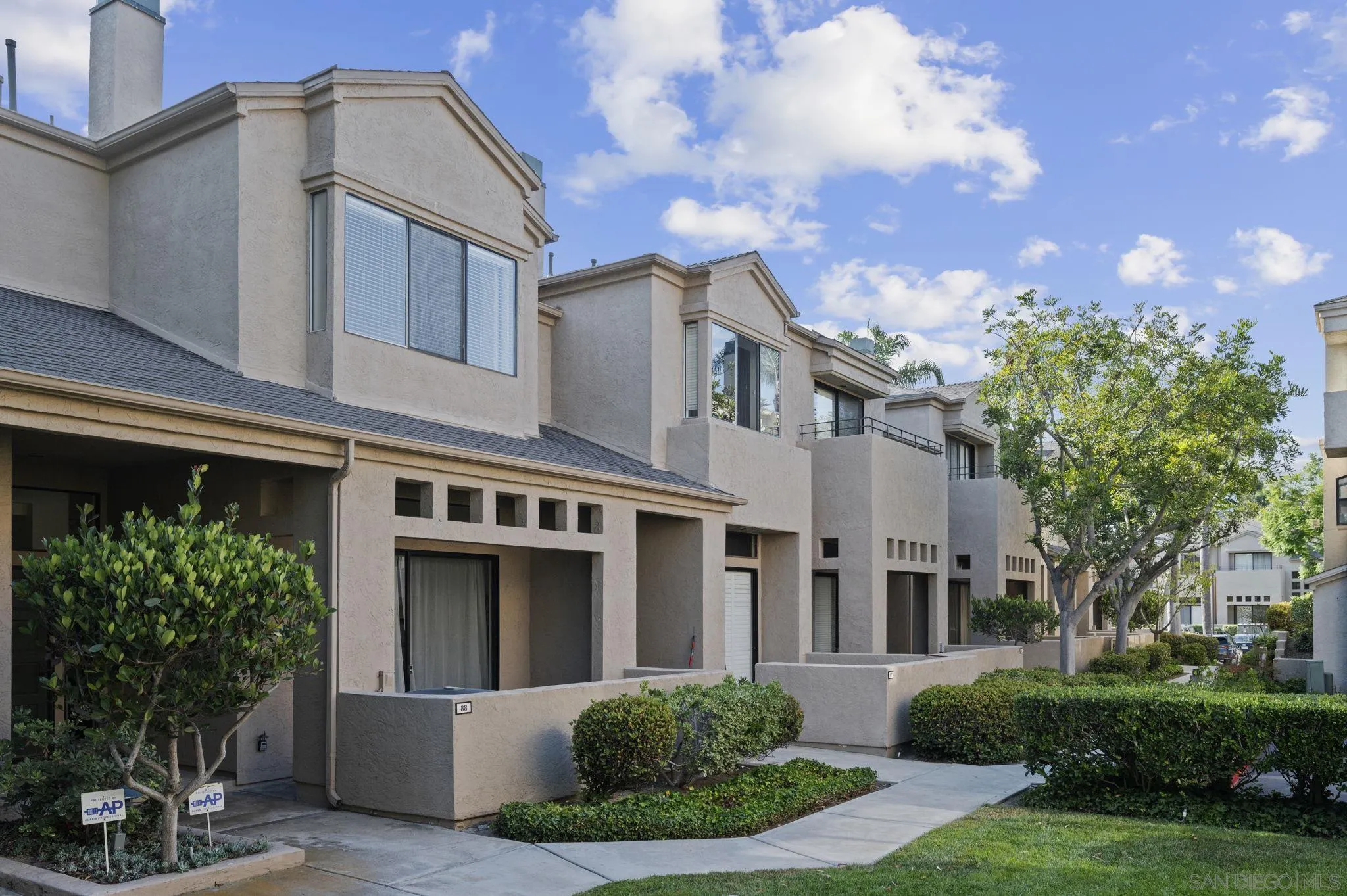4383 Nobel Dr Unit 88