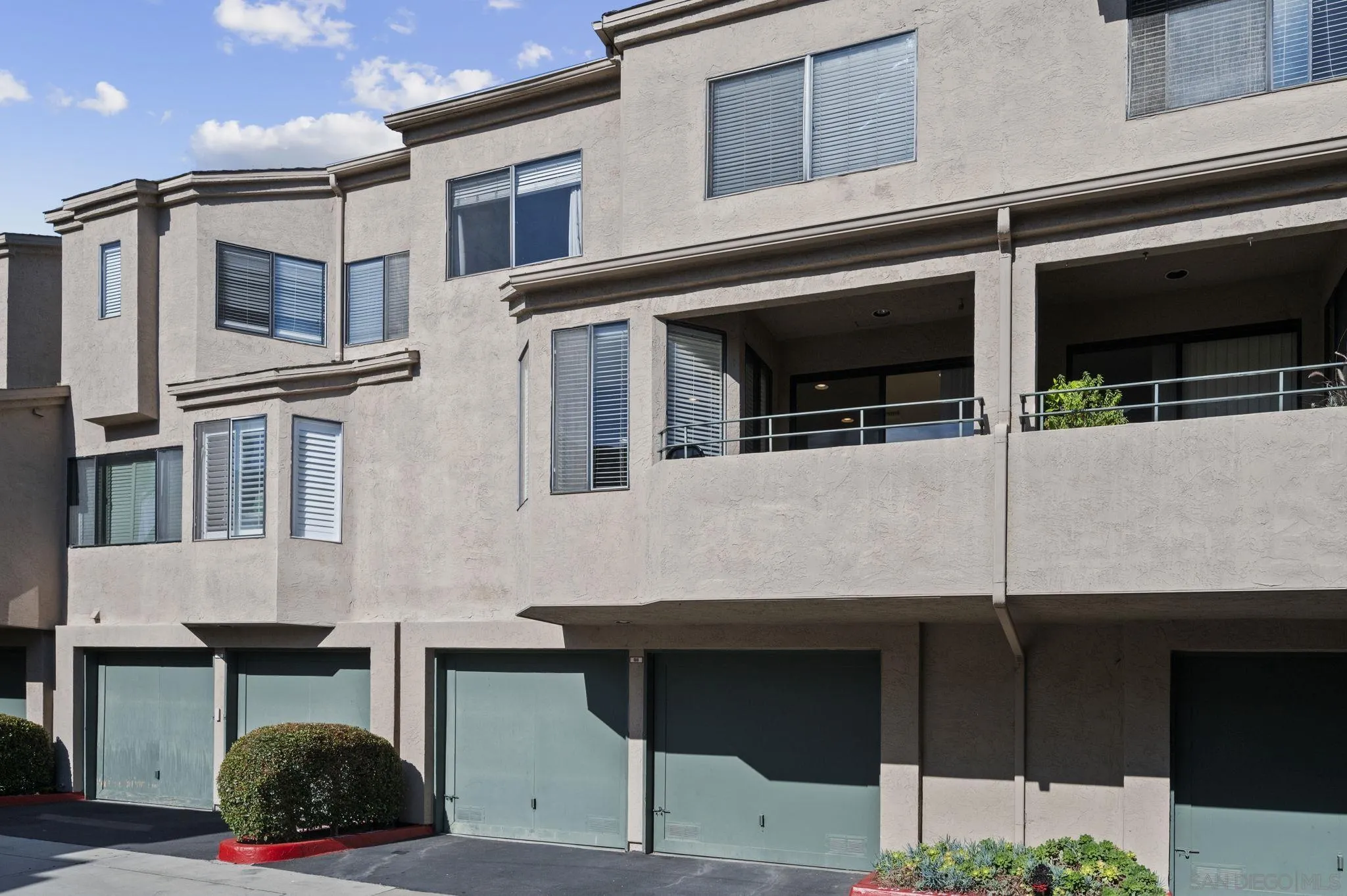 4383 Nobel Dr Unit 88