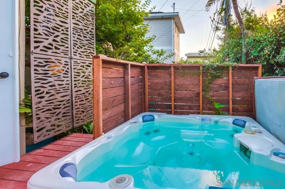 438 Retaheim Way