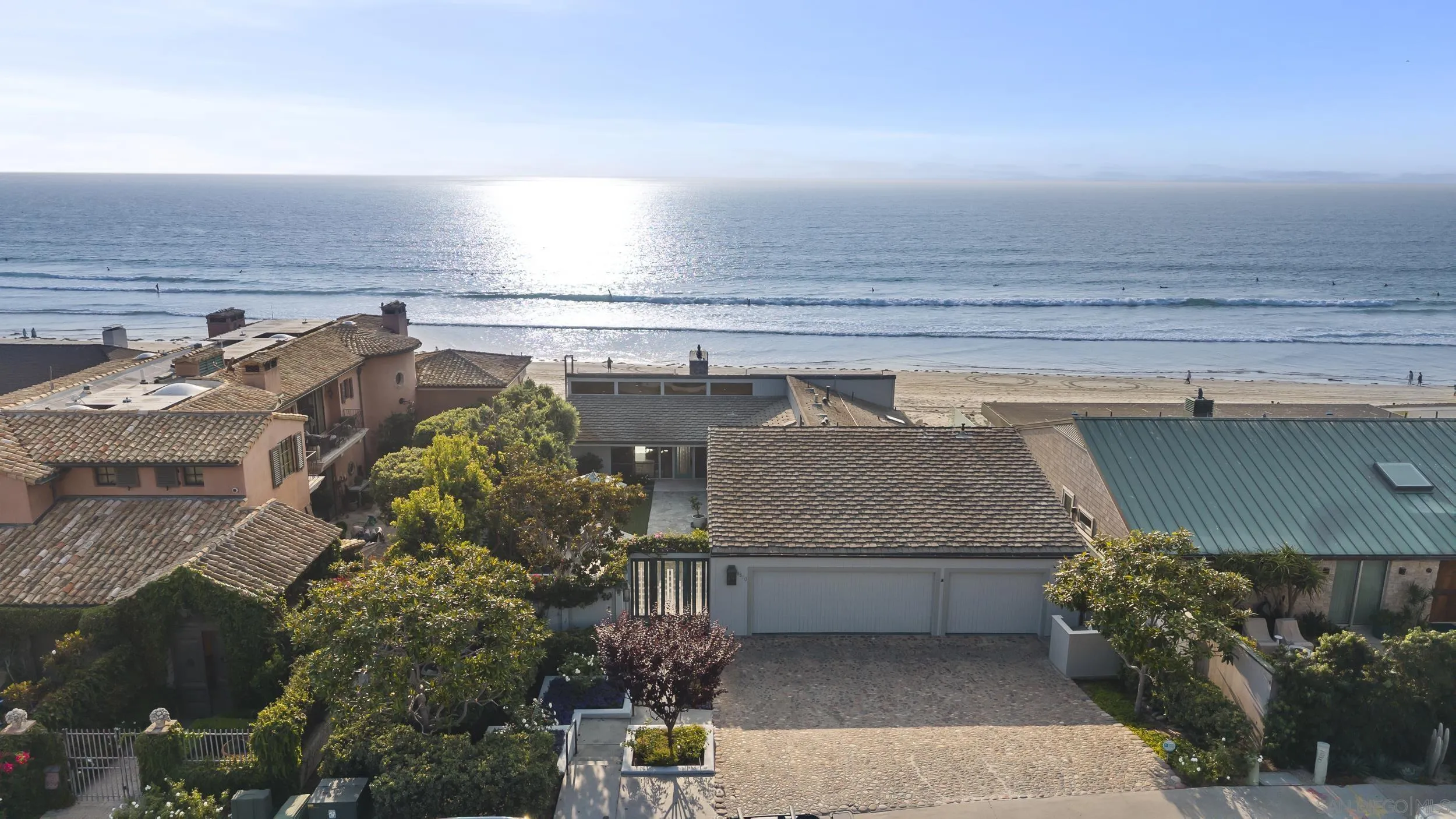 8510 El Paseo Grande
