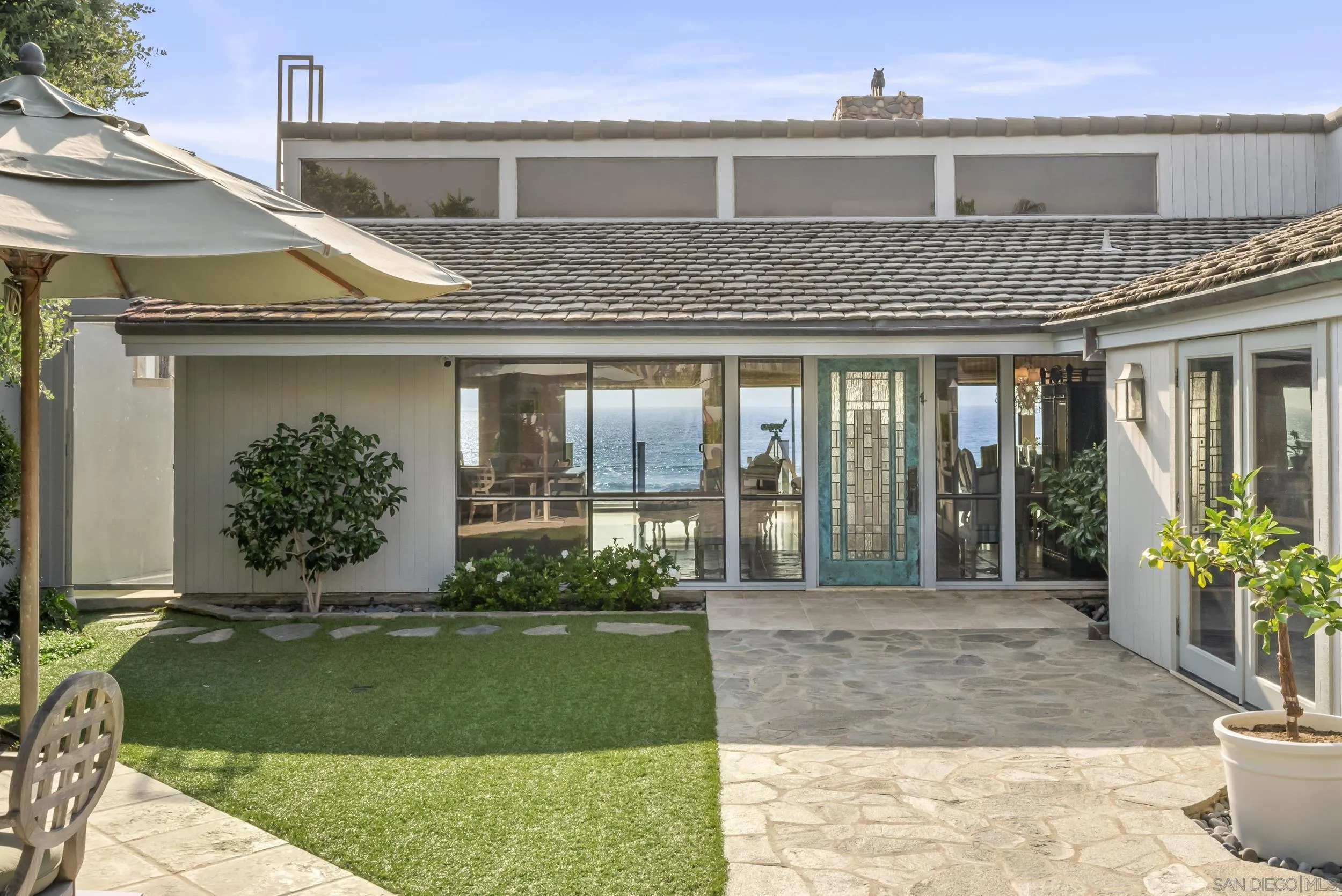 8510 El Paseo Grande