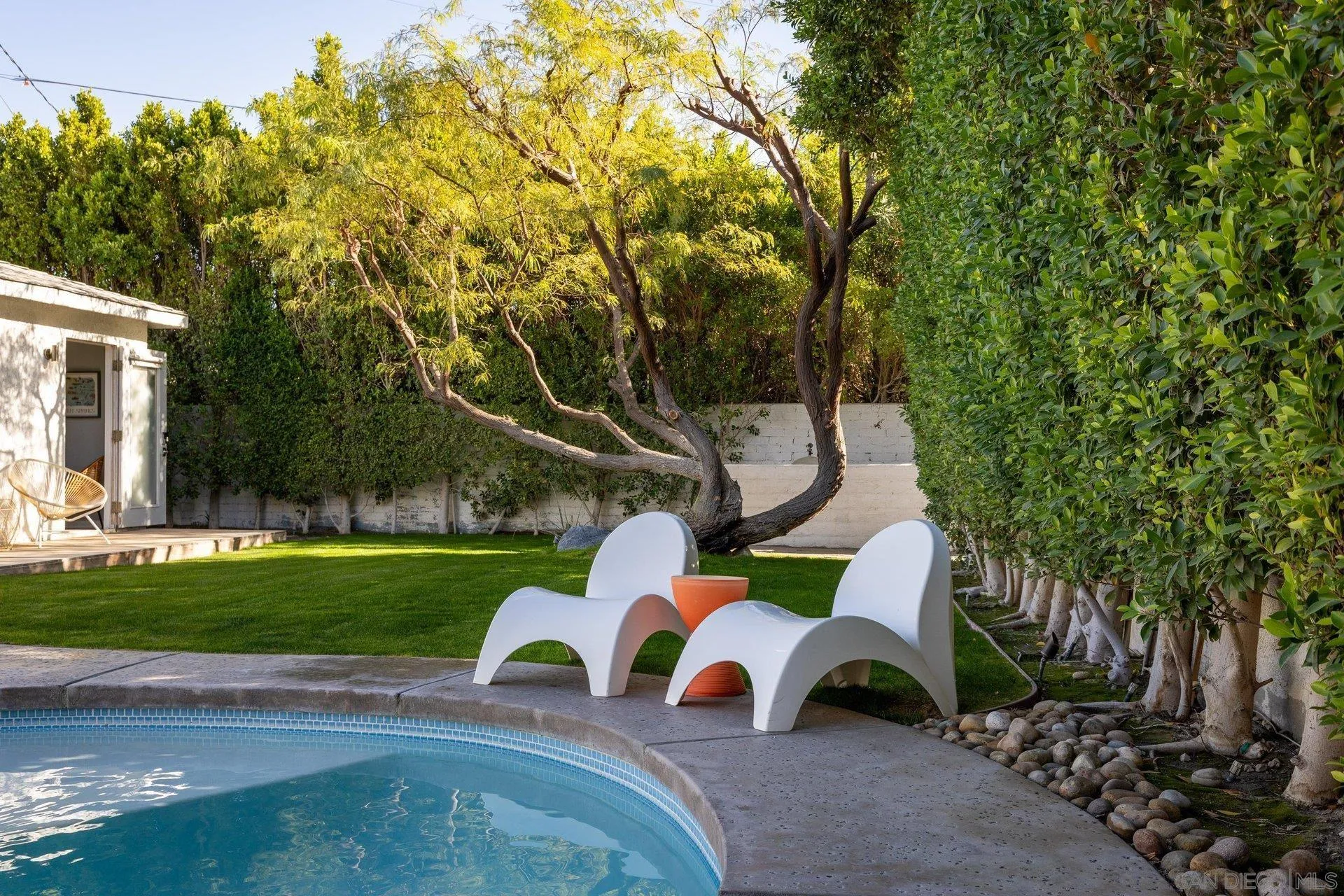 133 W San Carlos Road