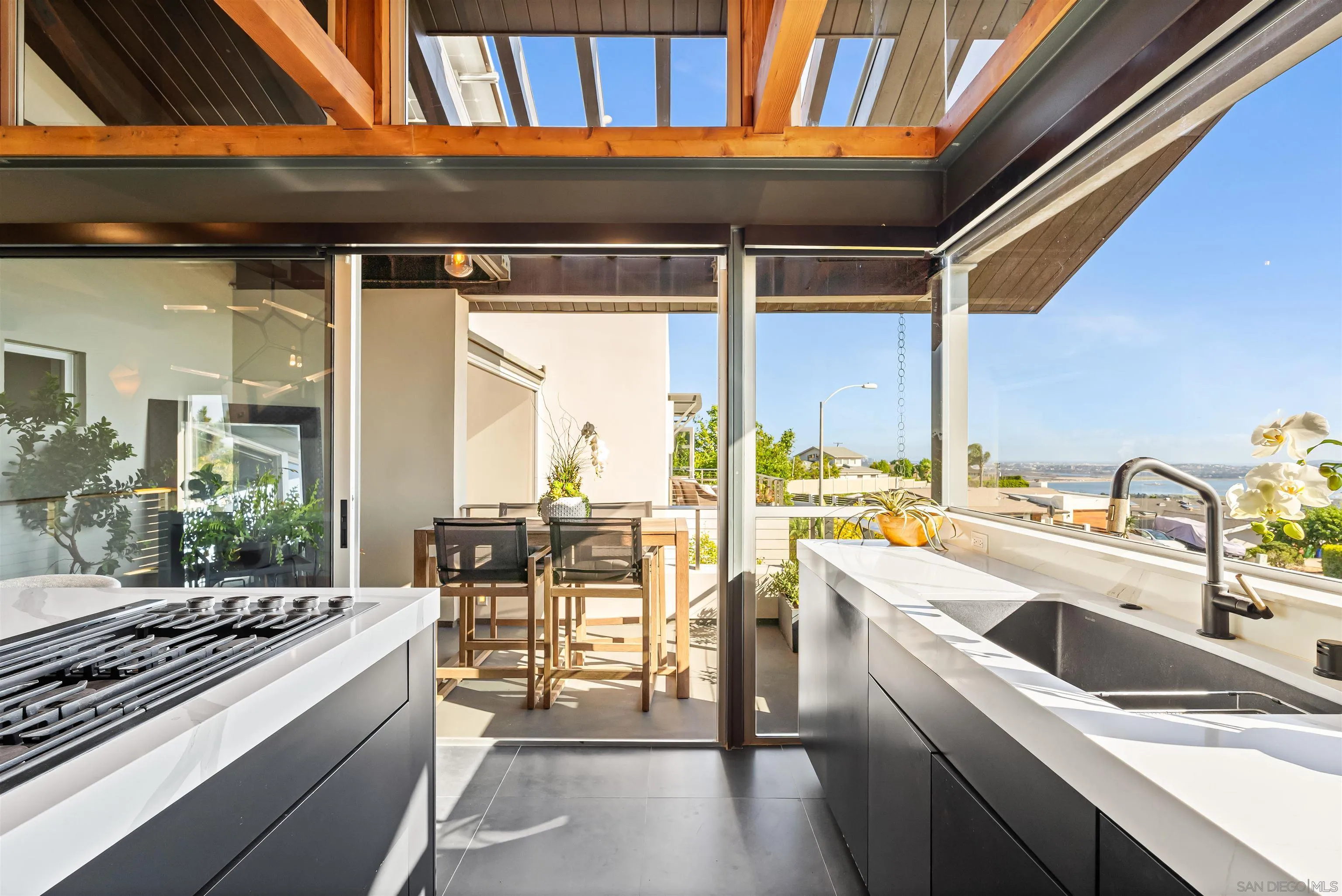 5259 Pacifica Dr