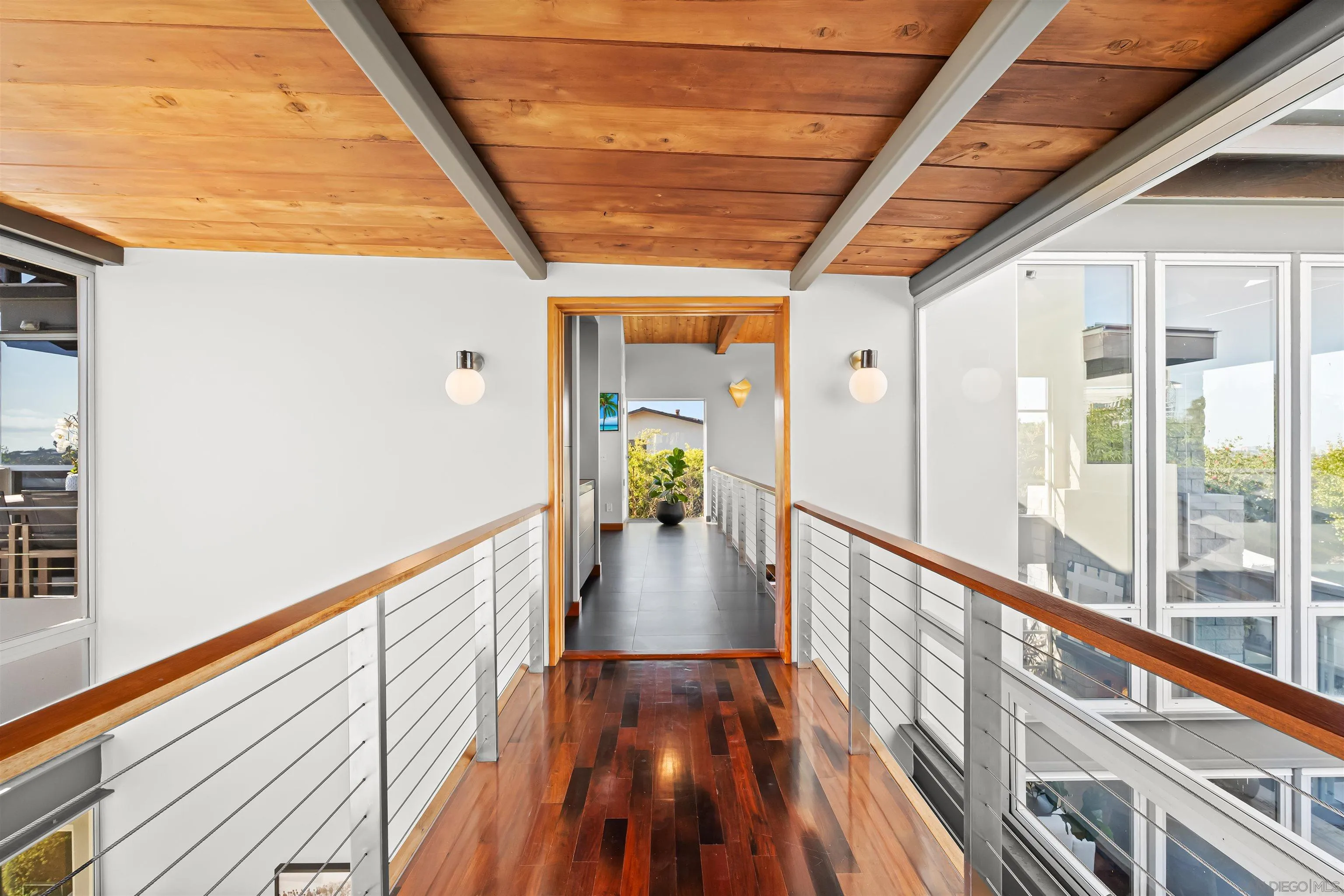5259 Pacifica Dr