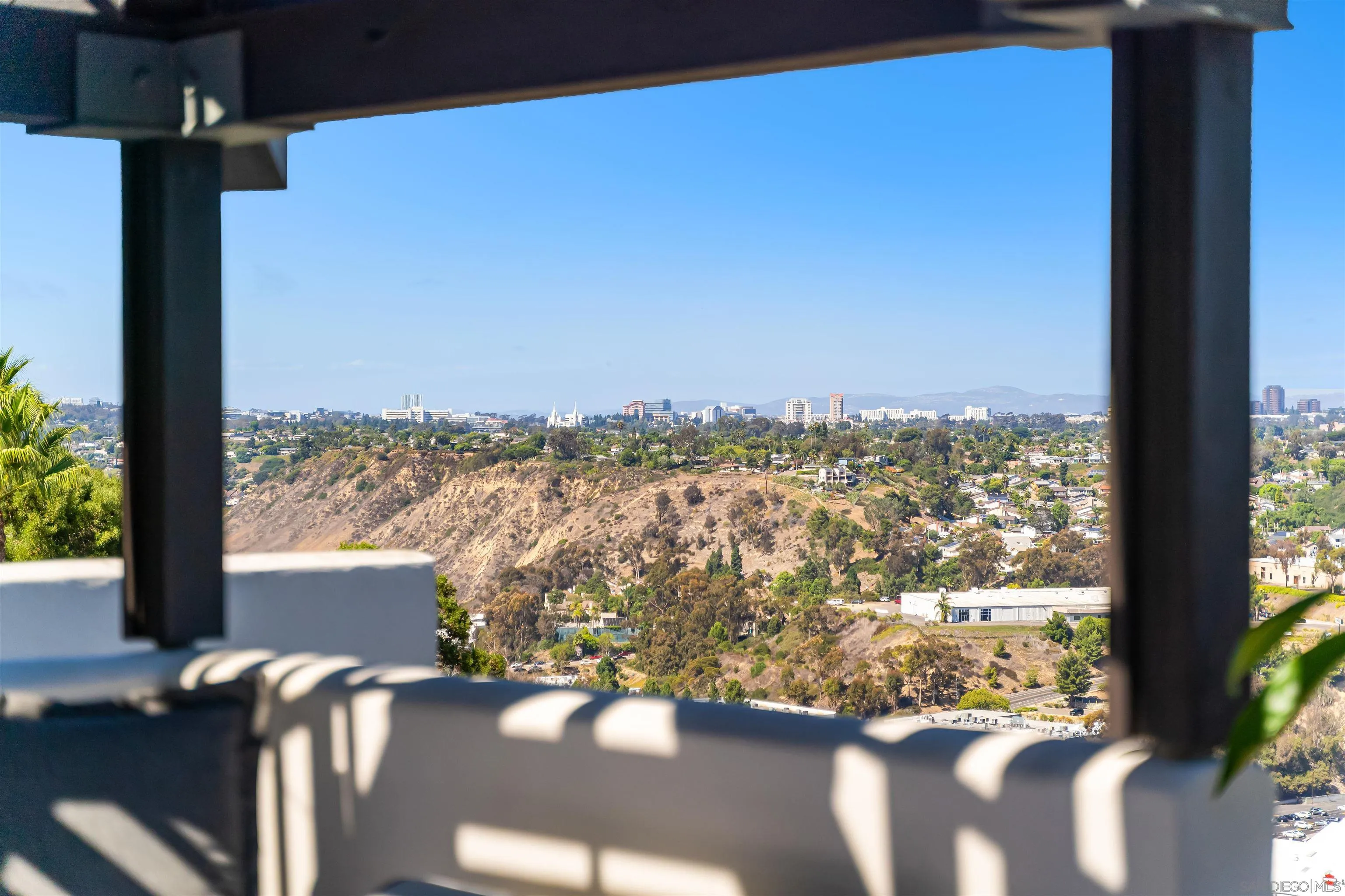 5259 Pacifica Dr