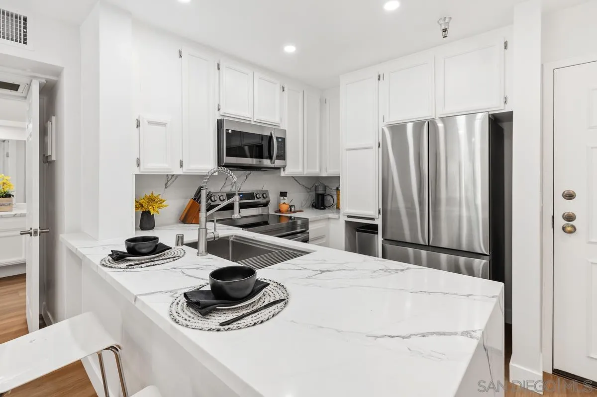 5605 Friars Rd Unit 288