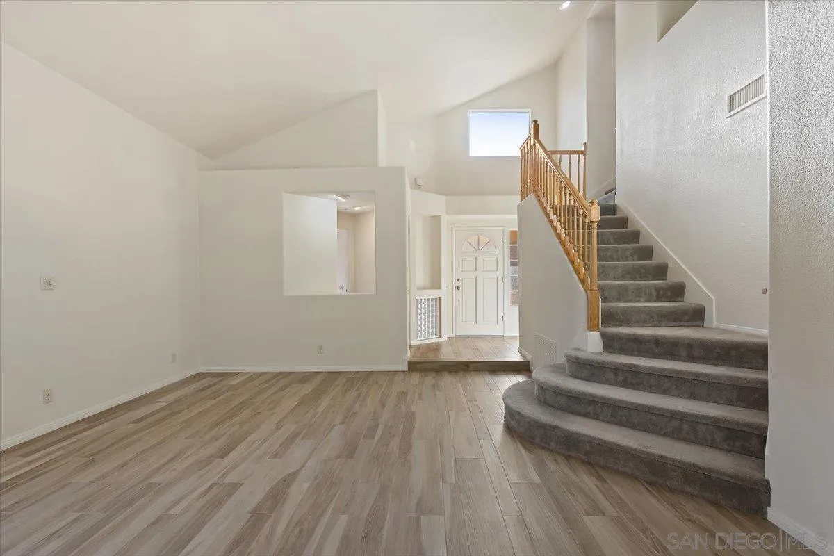 2130 Anda Lucia Way