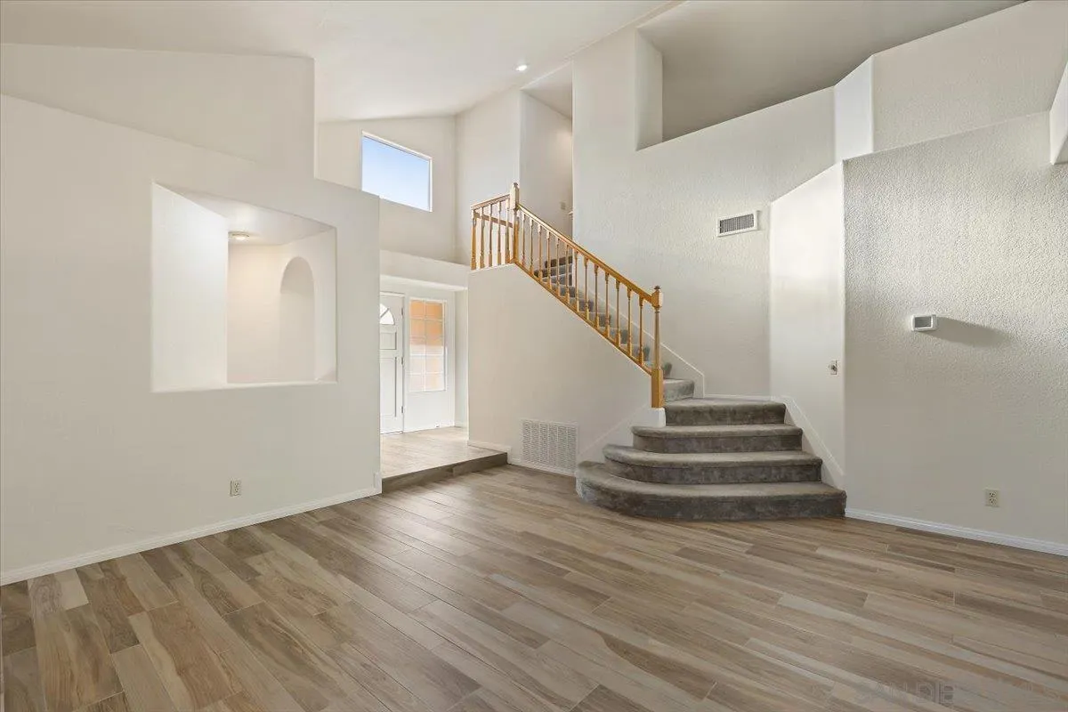 2130 Anda Lucia Way