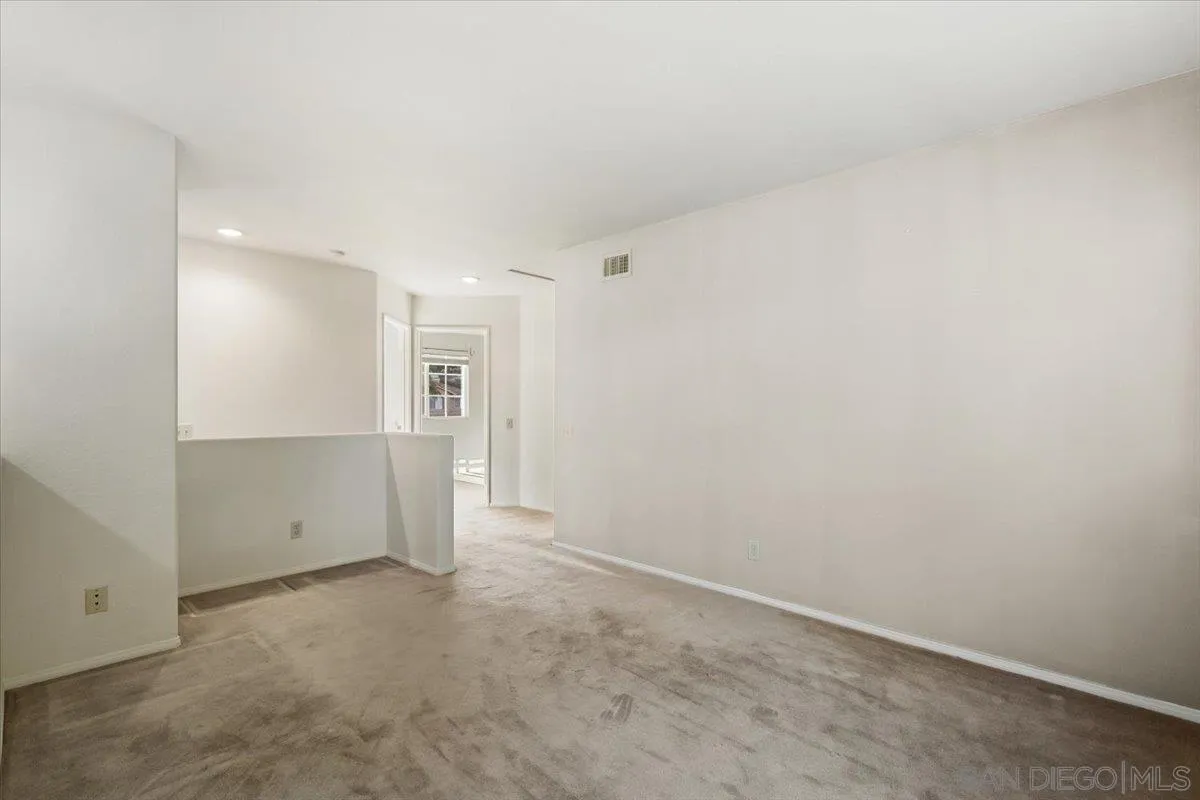 2130 Anda Lucia Way