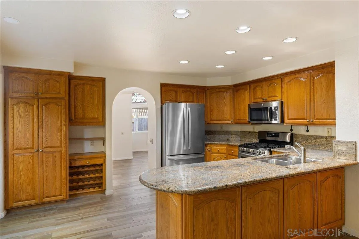 2130 Anda Lucia Way