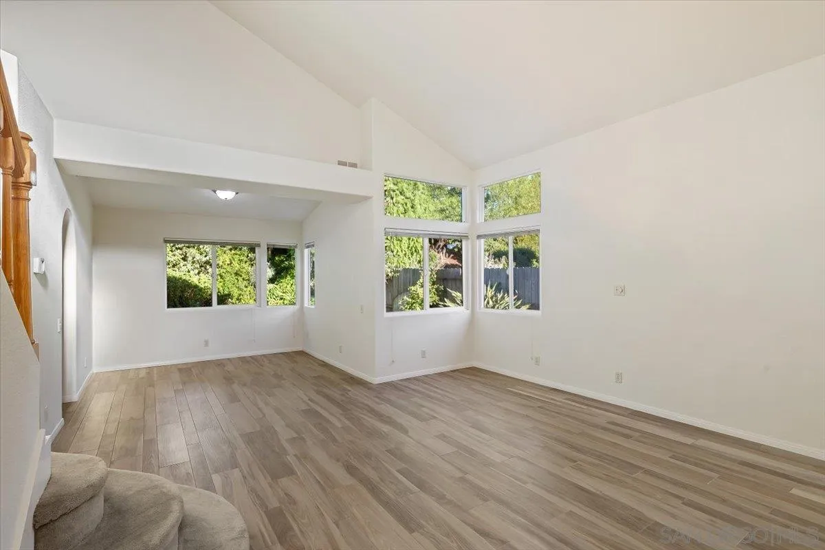 2130 Anda Lucia Way