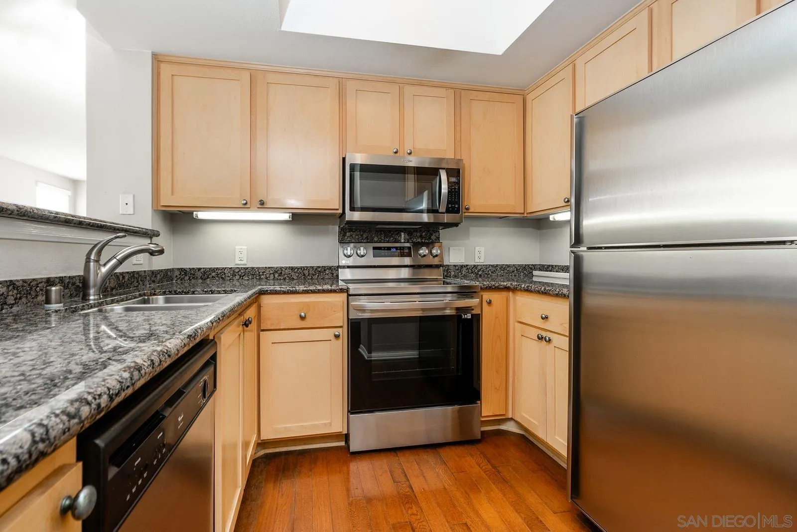 2400 5th Ave Unit 301