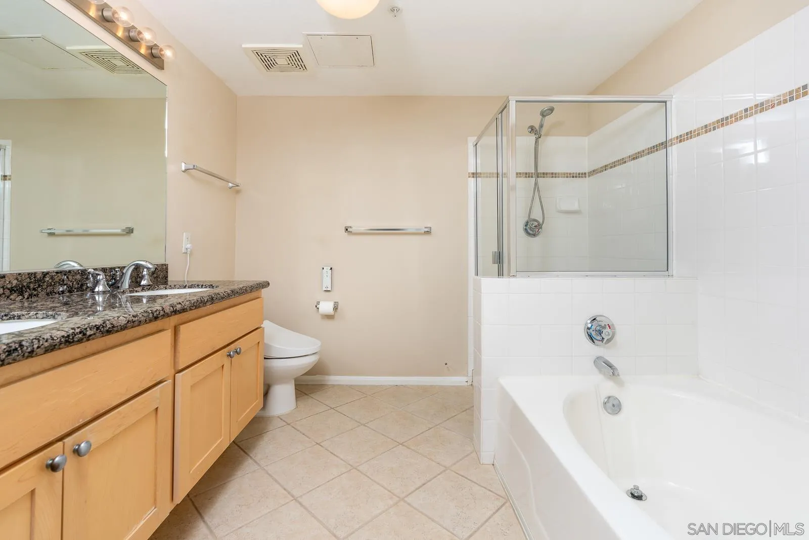 2400 5th Ave Unit 301