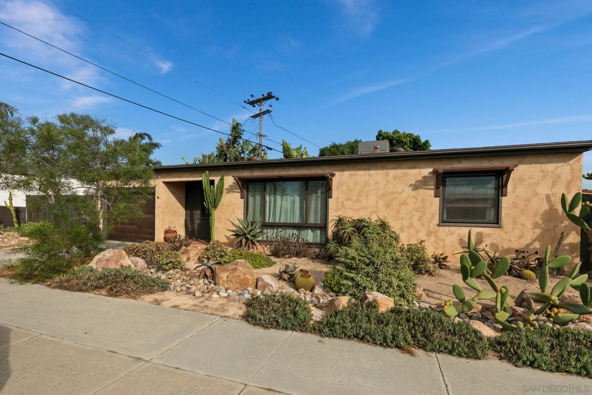 4407 Dakota Drive