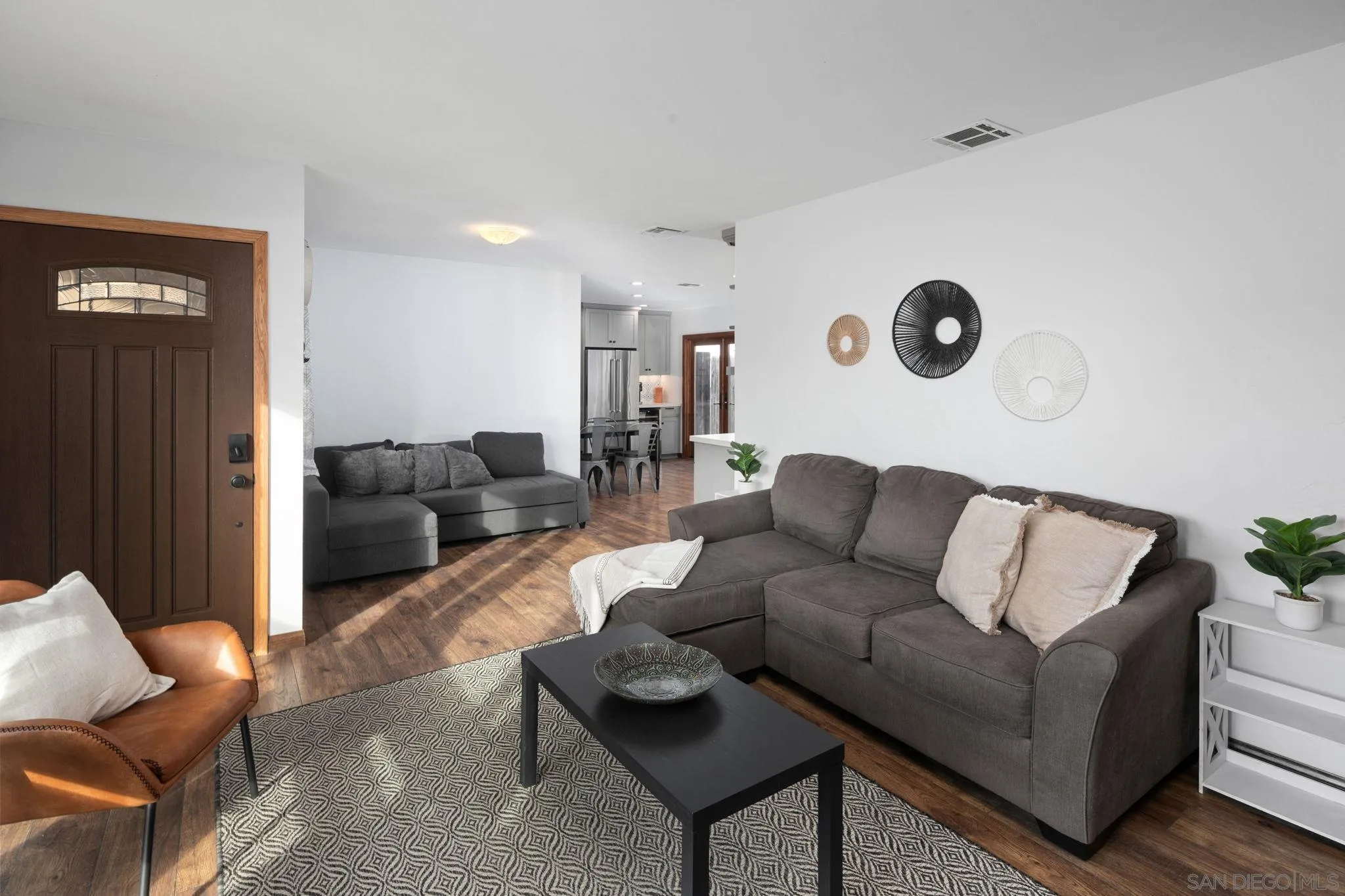 4407 Dakota Drive