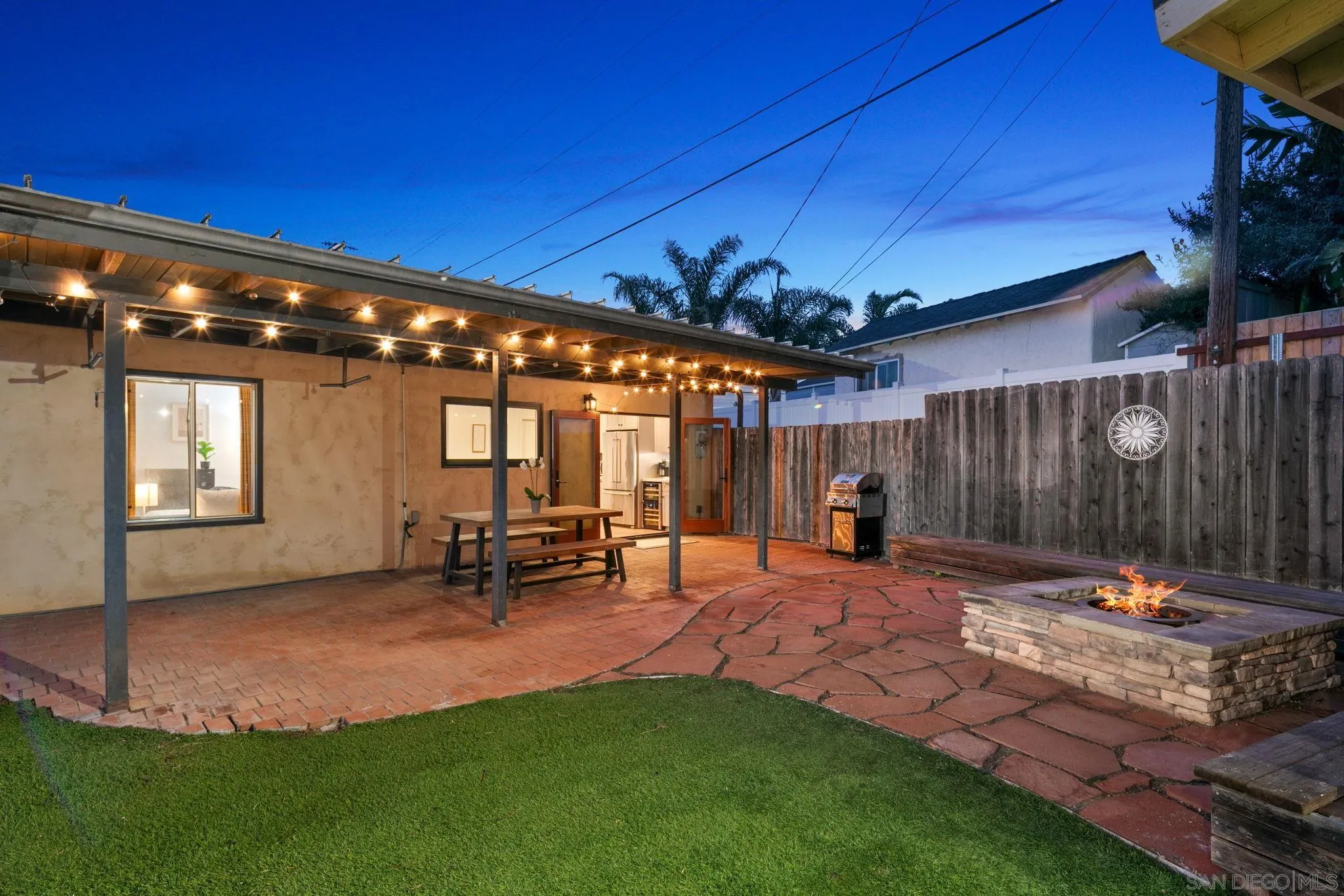4407 Dakota Drive