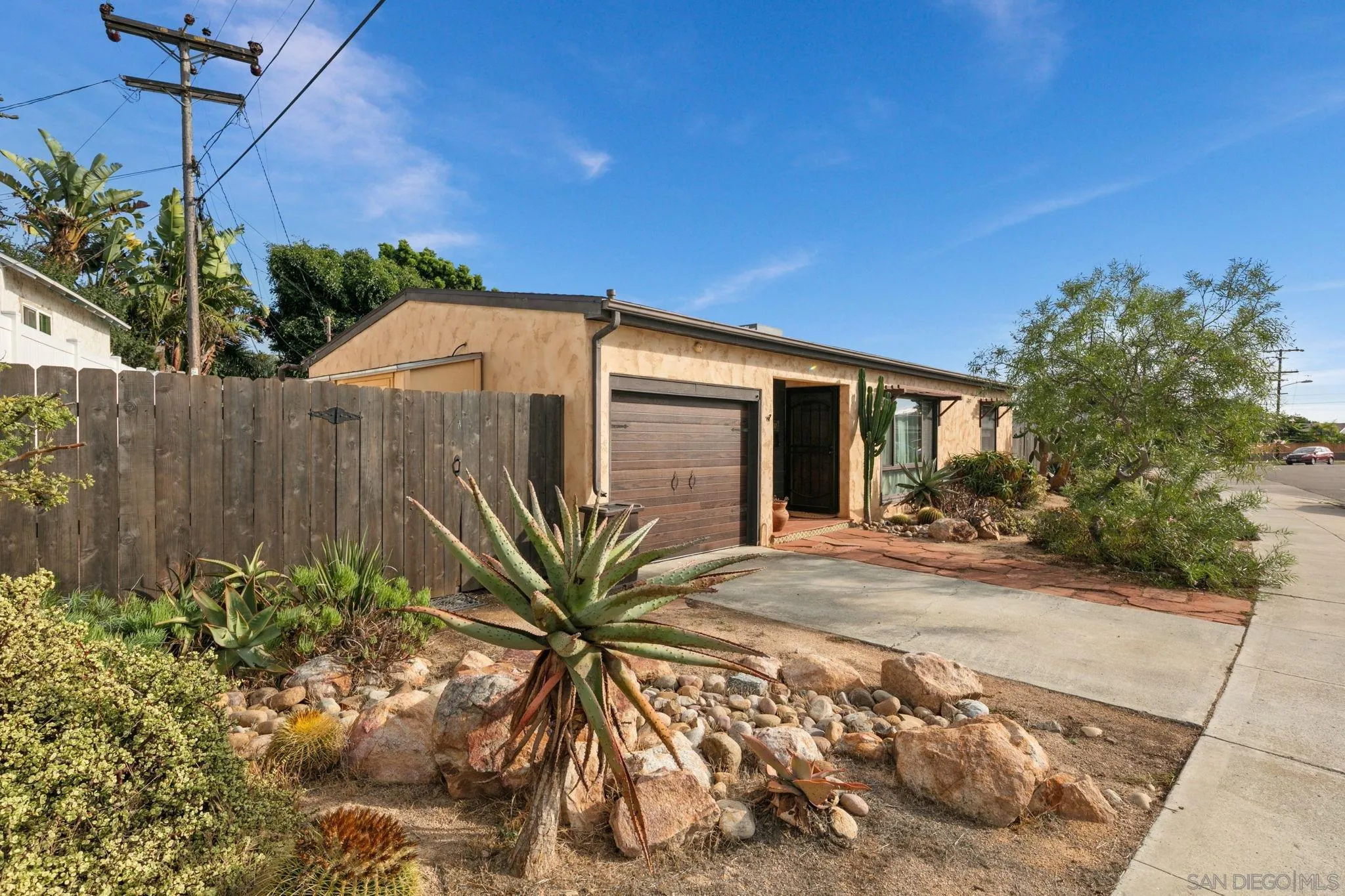 4407 Dakota Drive