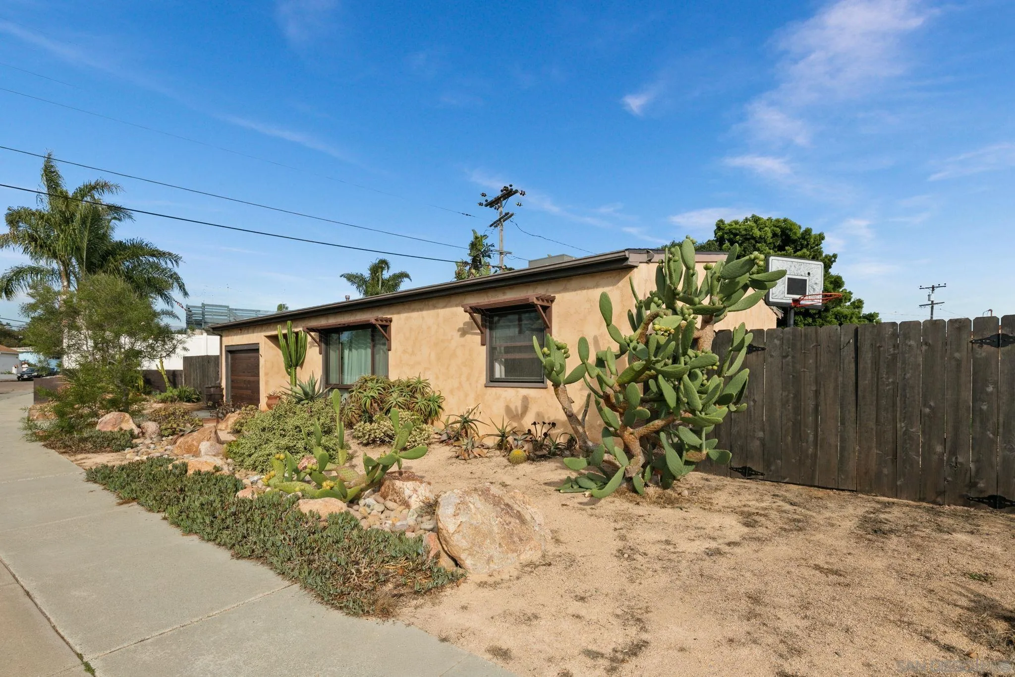 4407 Dakota Drive