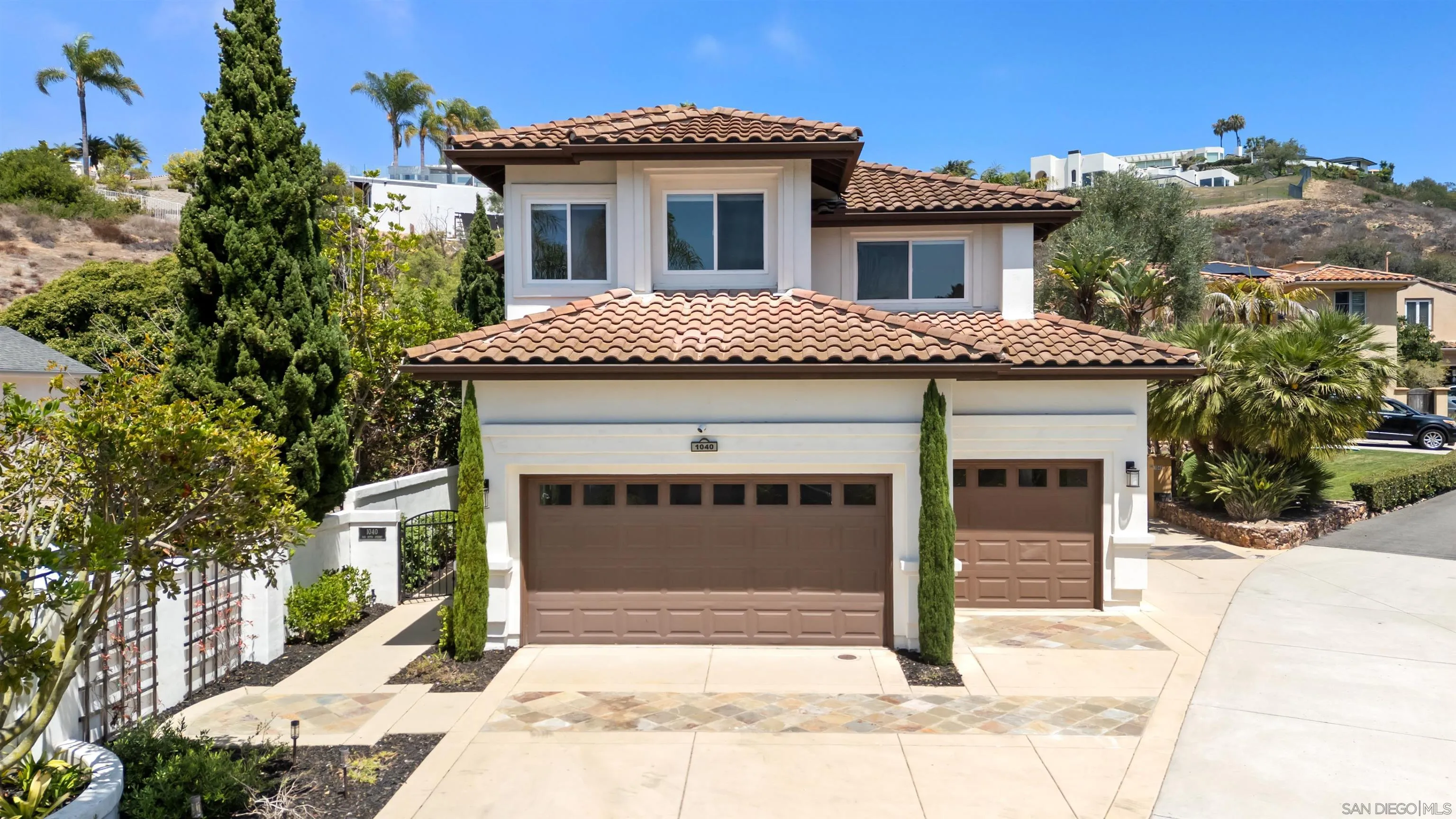 1040 Van Nuys Street