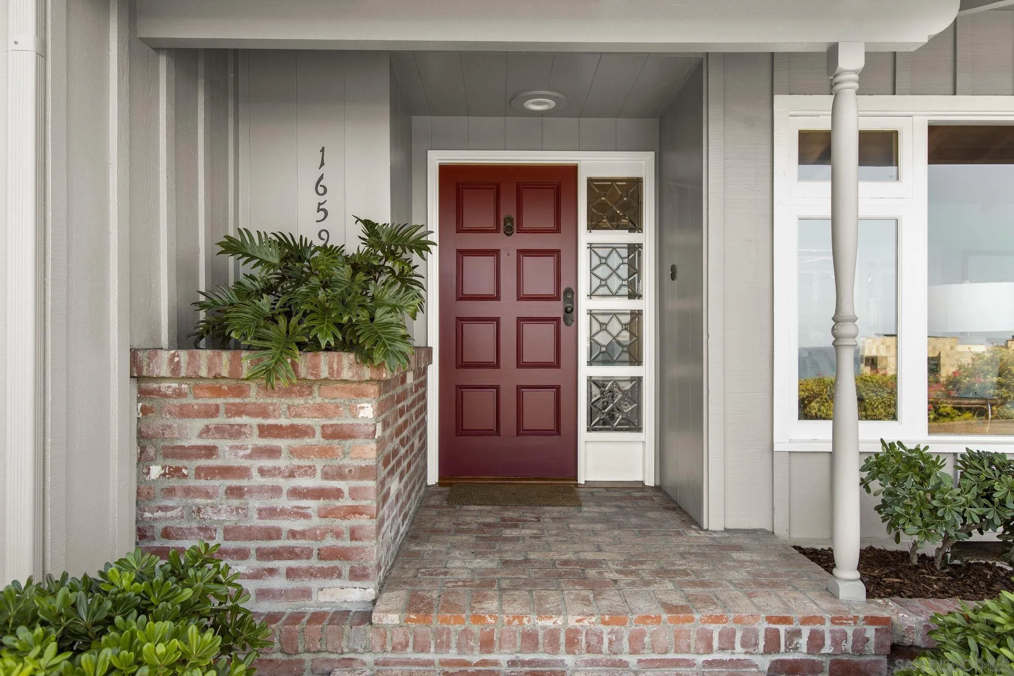 1659 Torrey Pines Rd