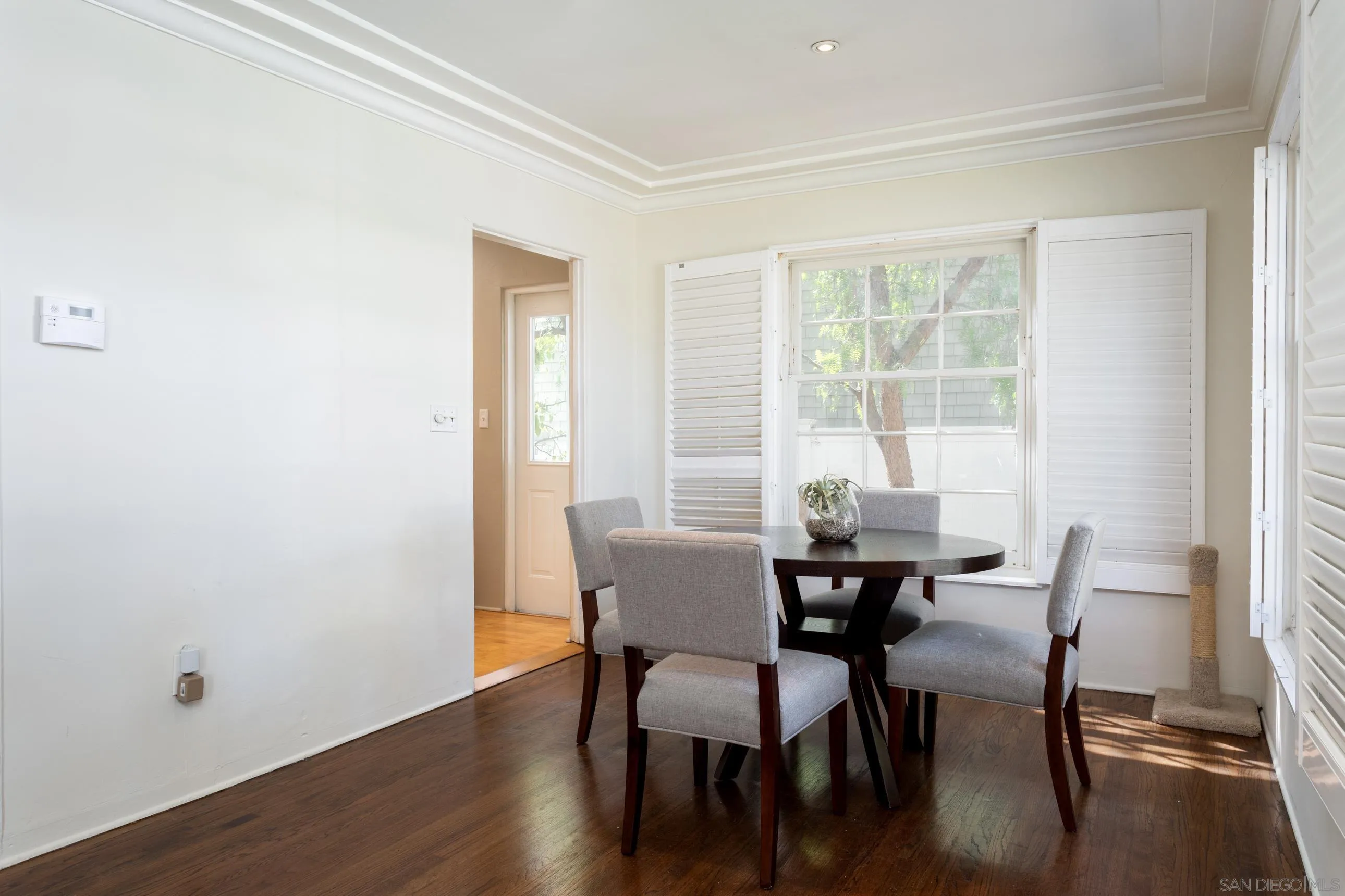 1211 Virginia Way