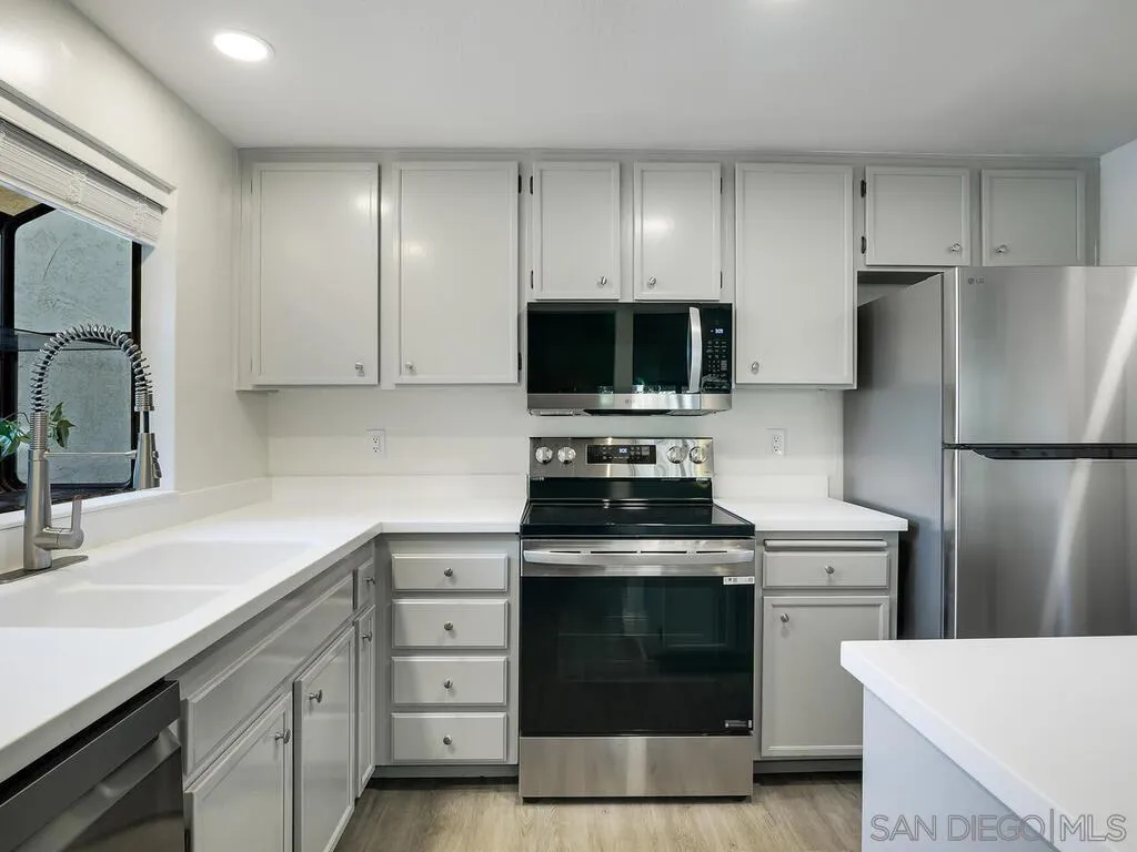 3649 Avocado Village Ct Unit 154