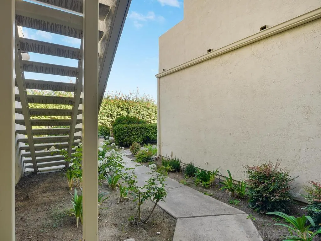3649 Avocado Village Ct Unit 154