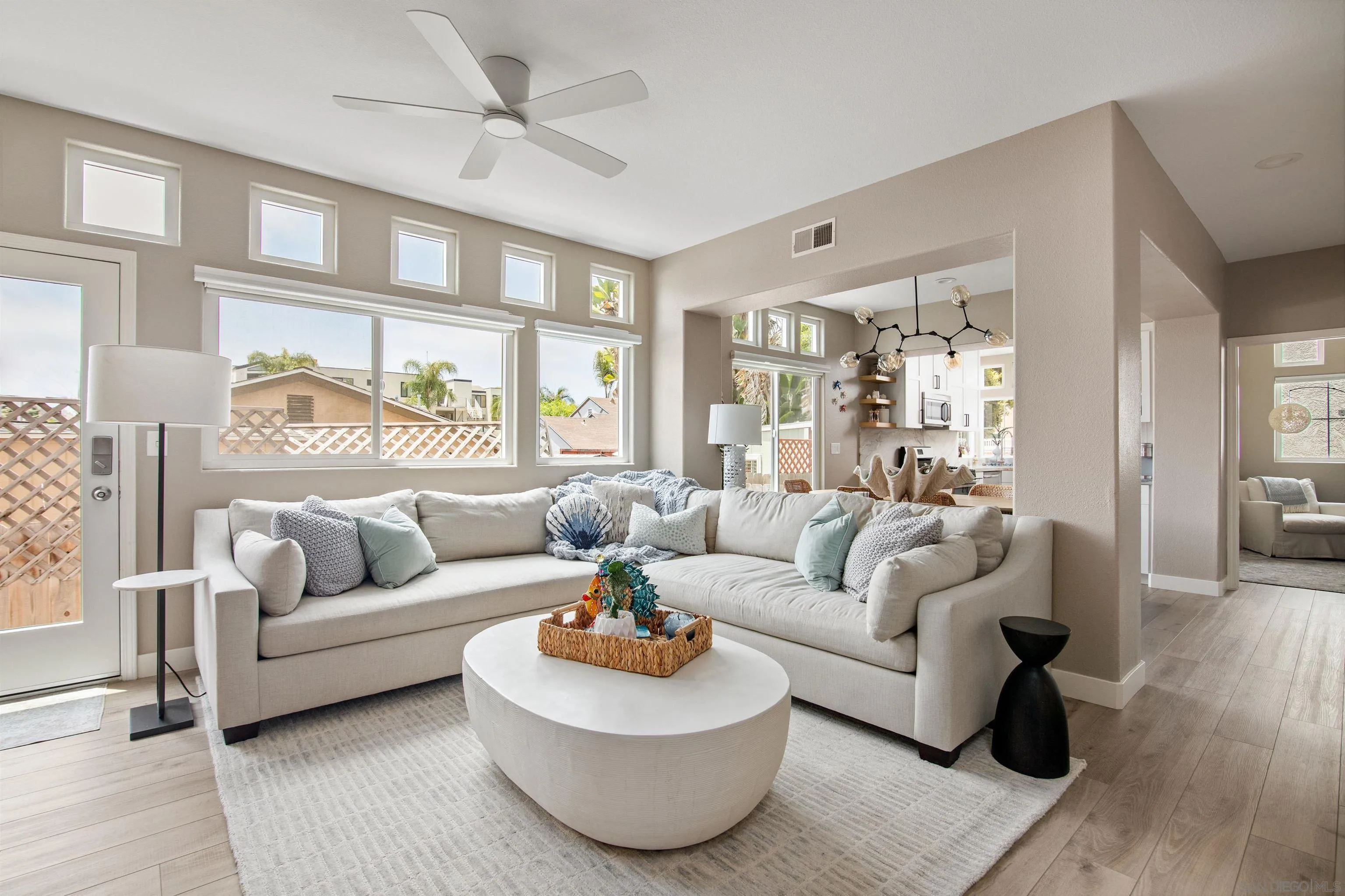 1323 Pacific Beach Dr Unit F