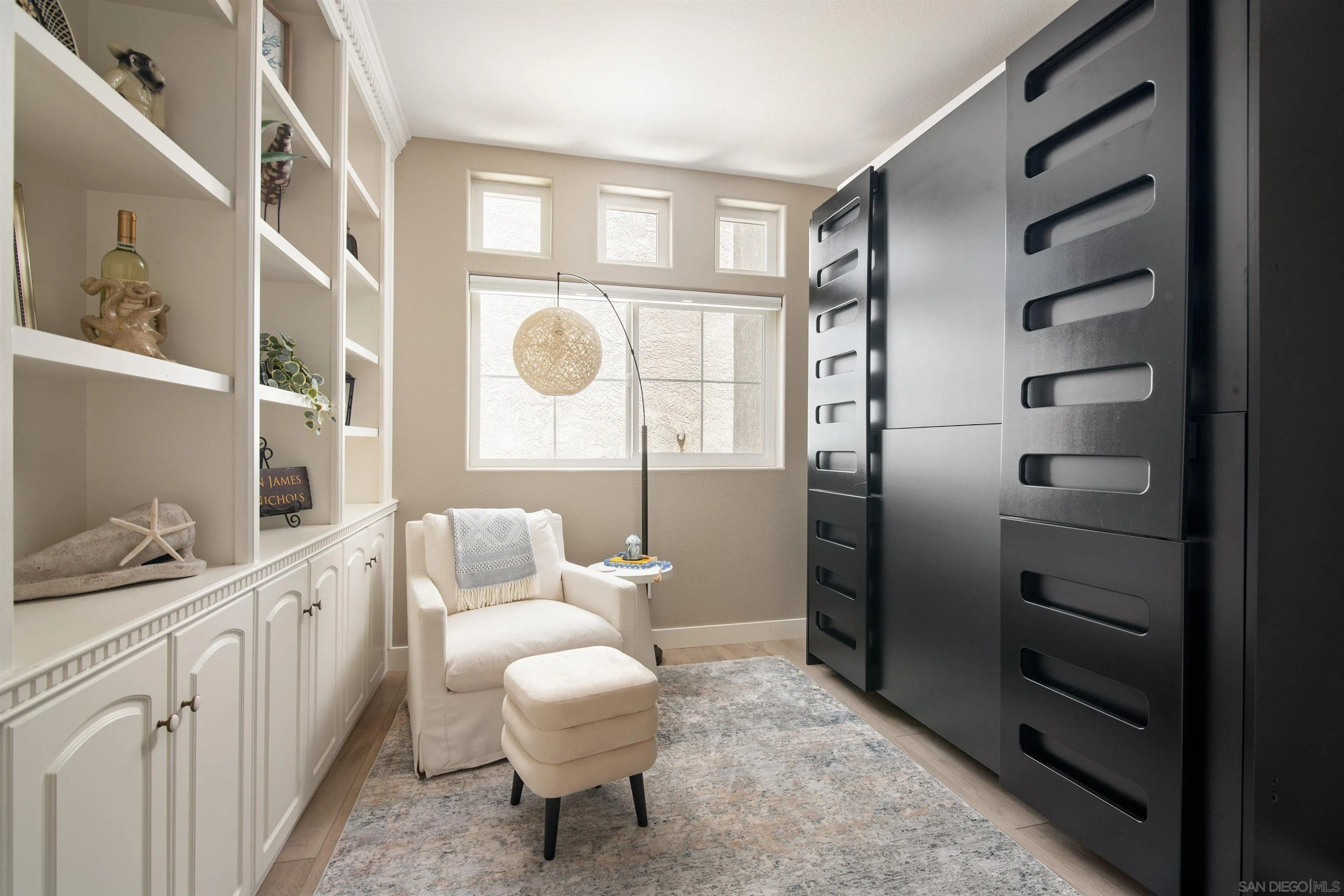 1323 Pacific Beach Dr Unit F