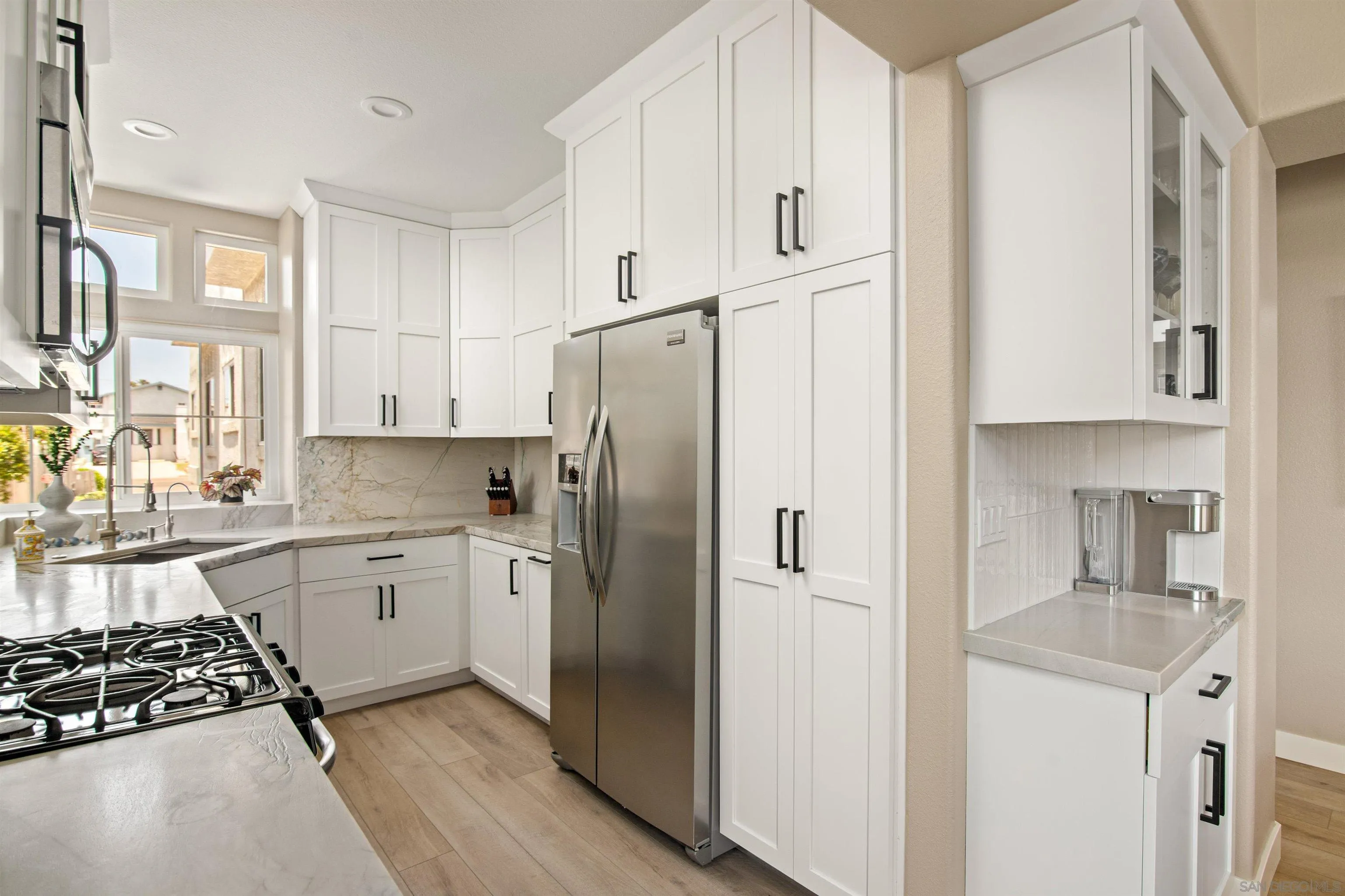 1323 Pacific Beach Dr Unit F