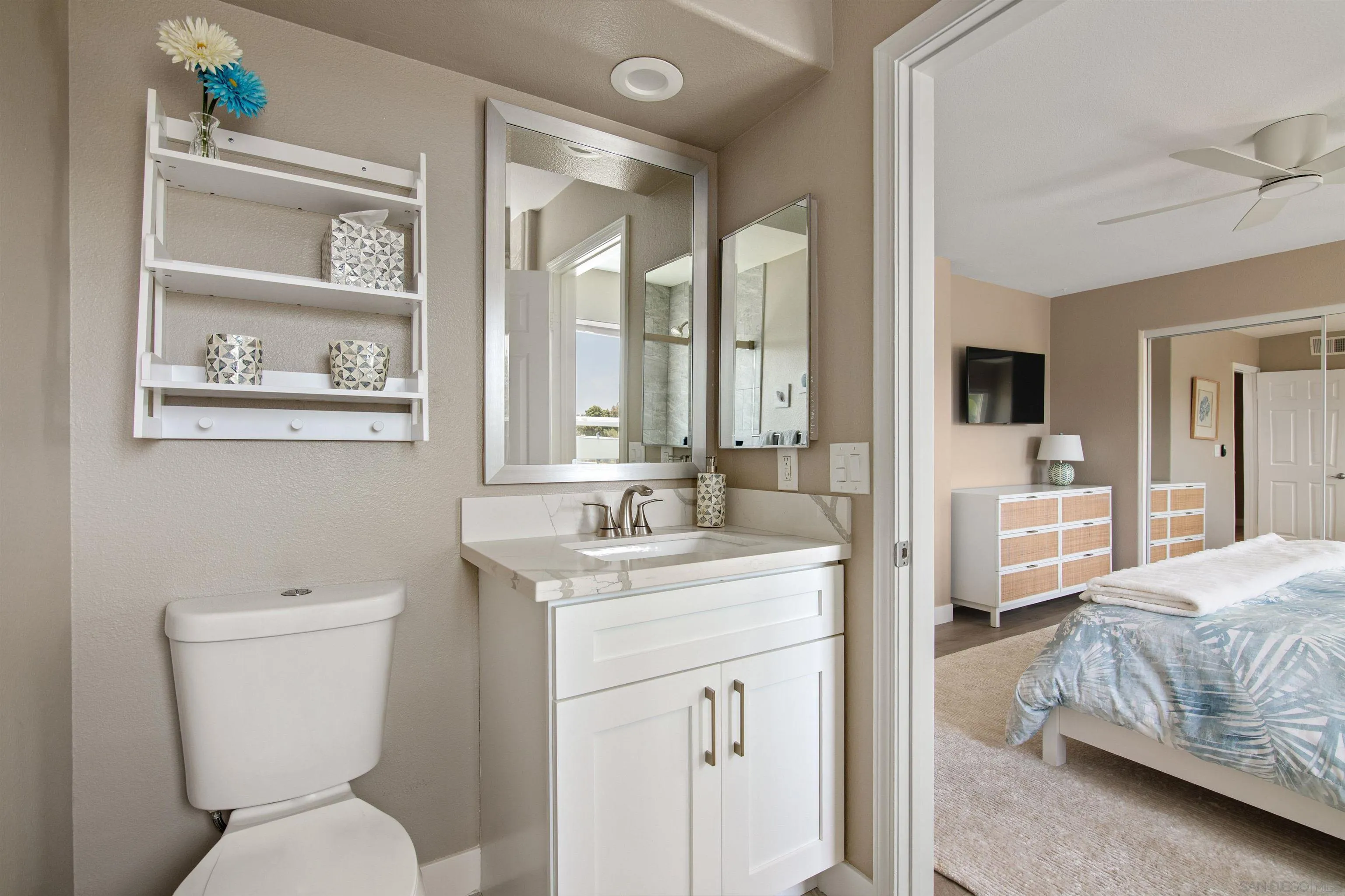 1323 Pacific Beach Dr Unit F