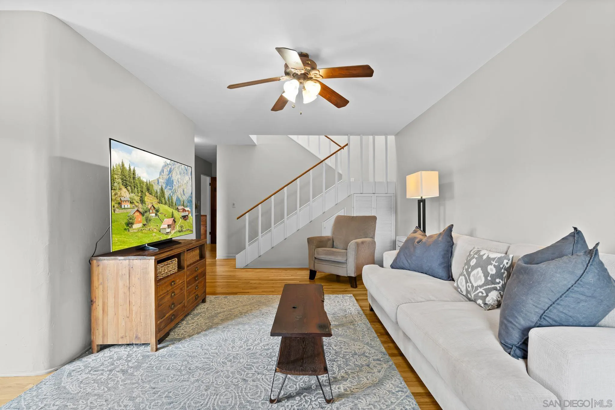 4377 Newport