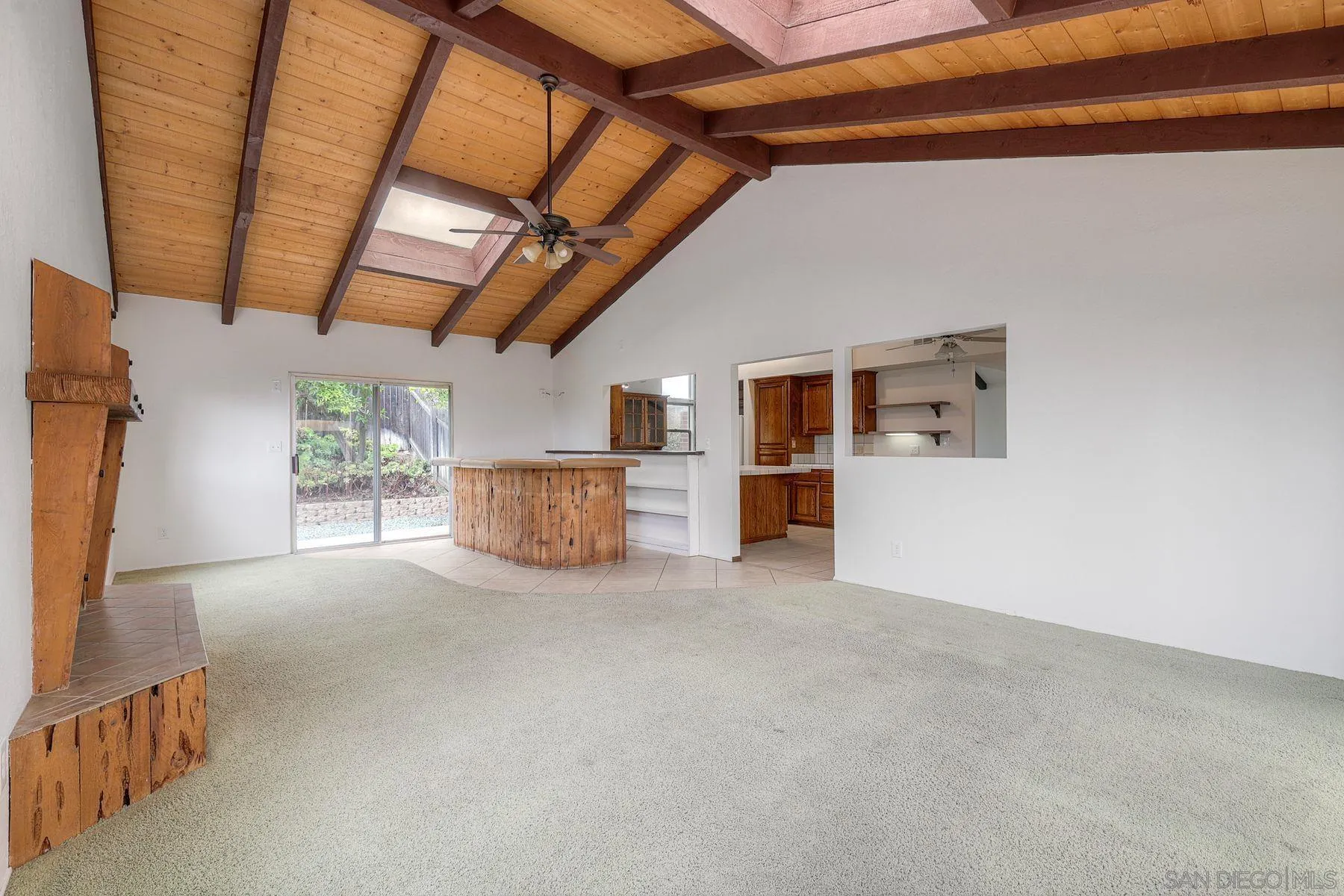 1458 Laurel Ave