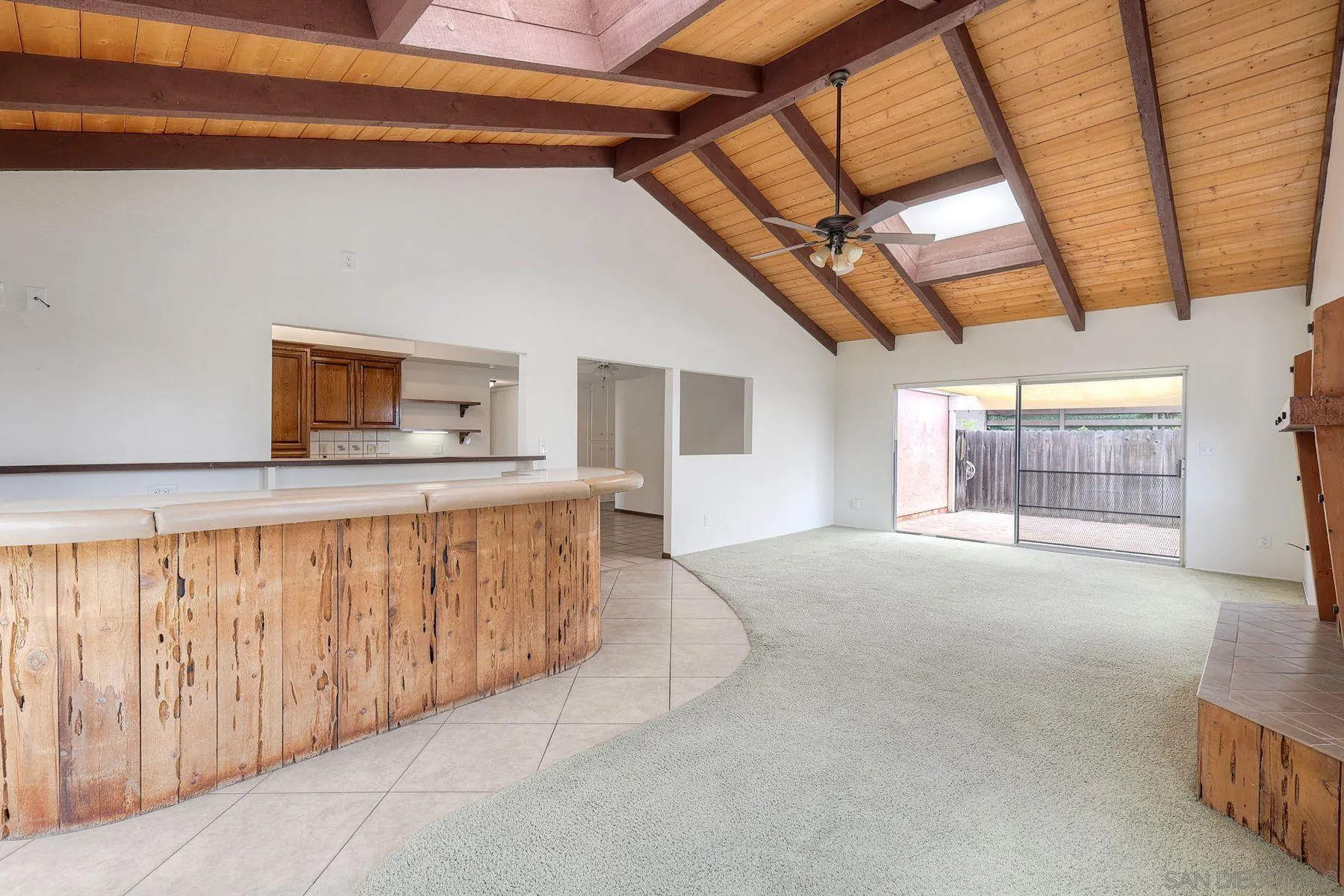 1458 Laurel Ave