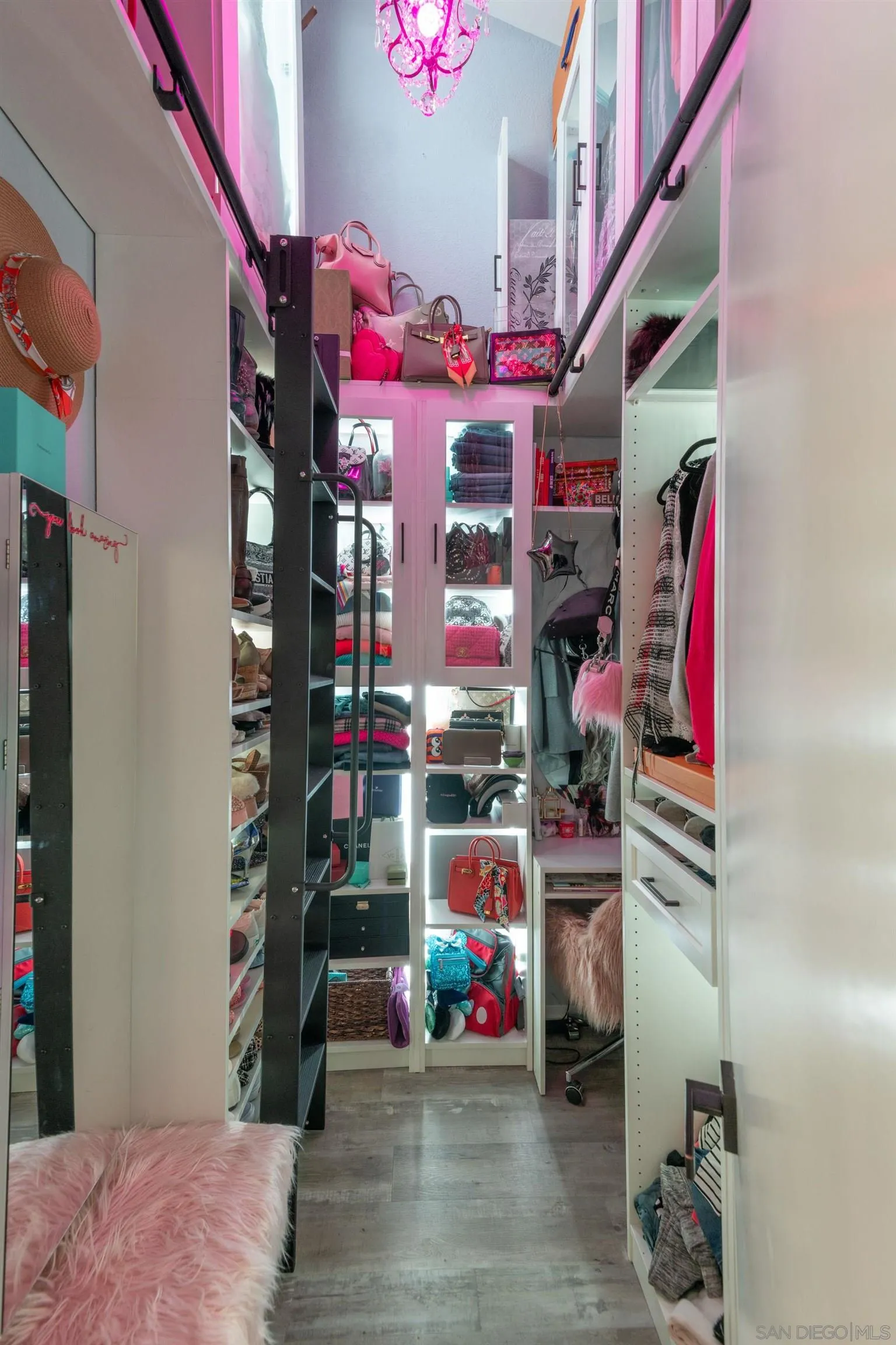 7585 Eads Unit A, San Diego Unit: A