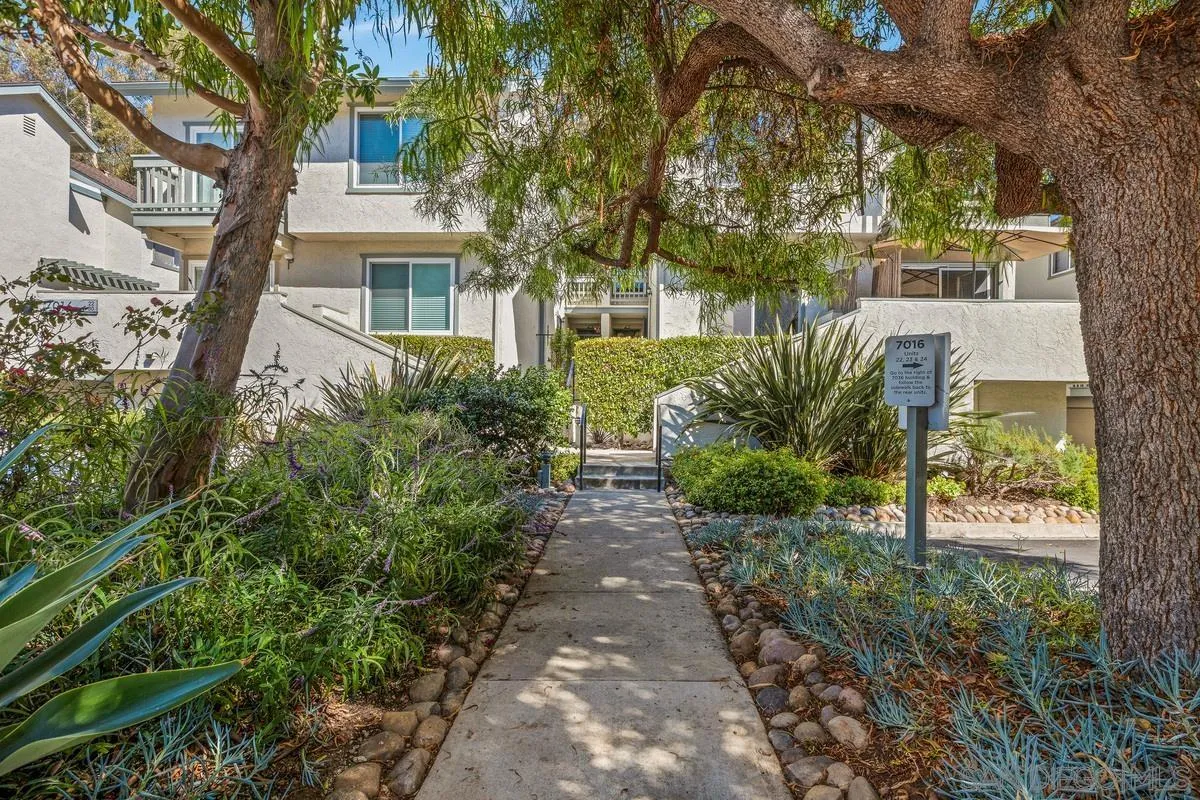 7016 Park Mesa Way #29, San Diego