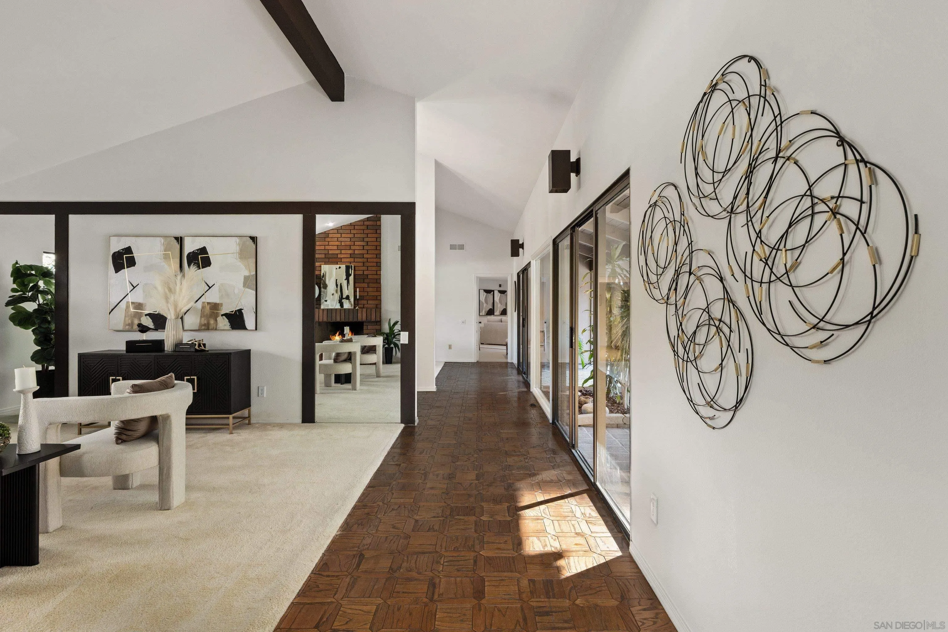 7716 Hidden Valley Ct, La Jolla