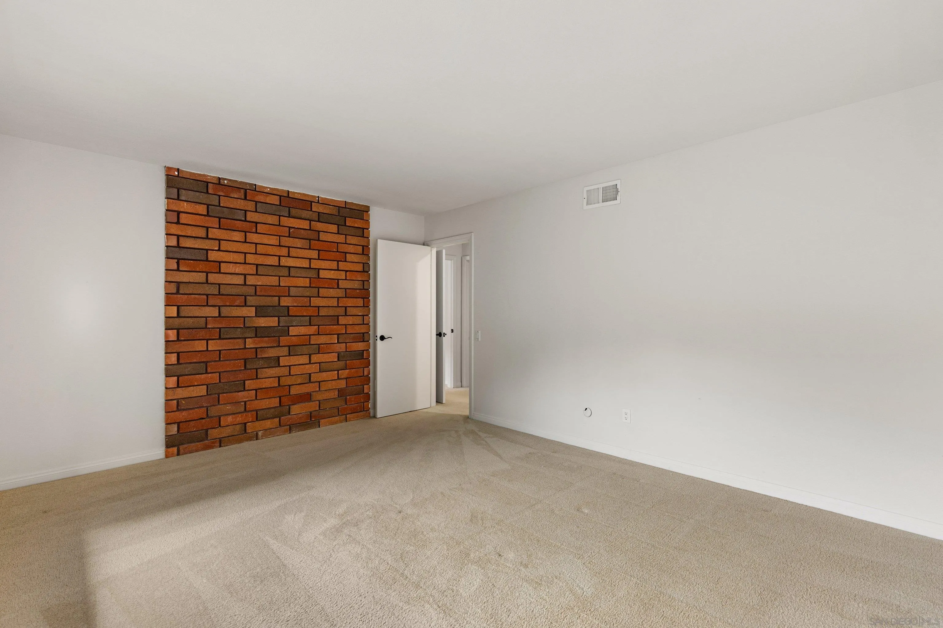 7716 Hidden Valley Ct, La Jolla