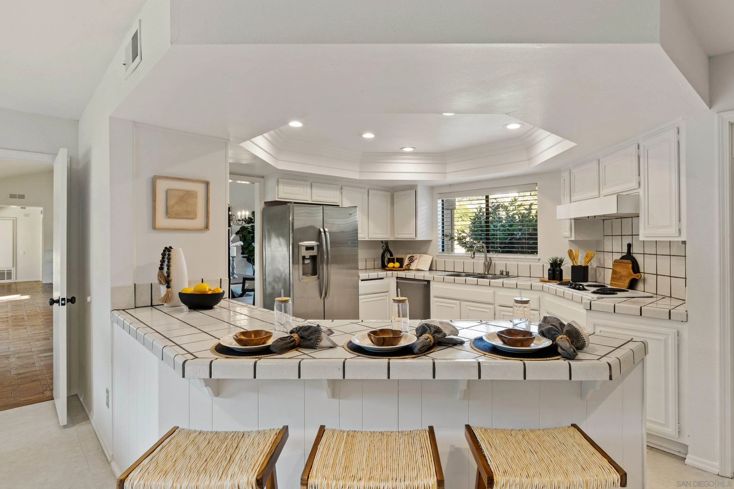 7716 Hidden Valley Ct, La Jolla