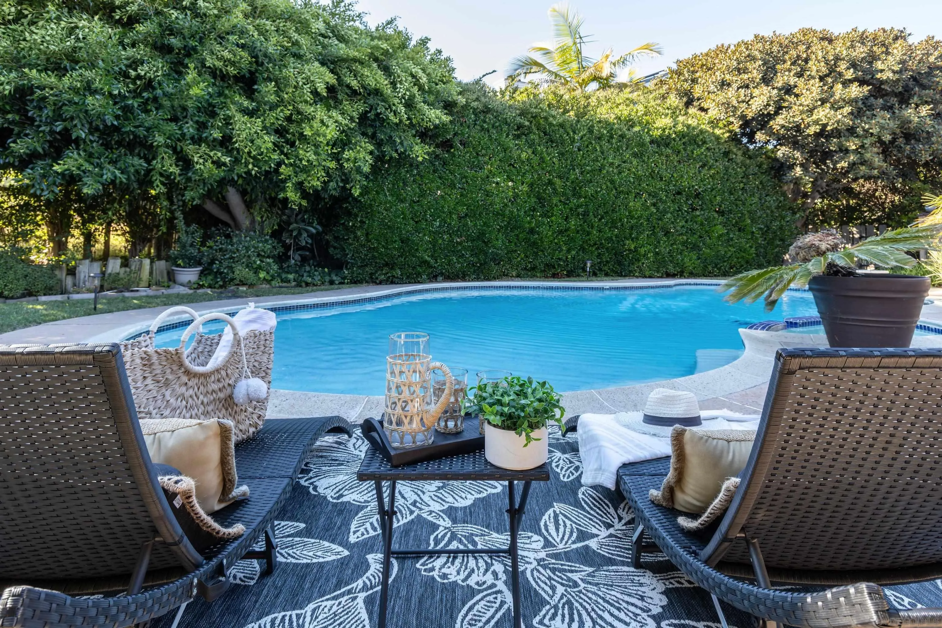 7716 Hidden Valley Ct, La Jolla
