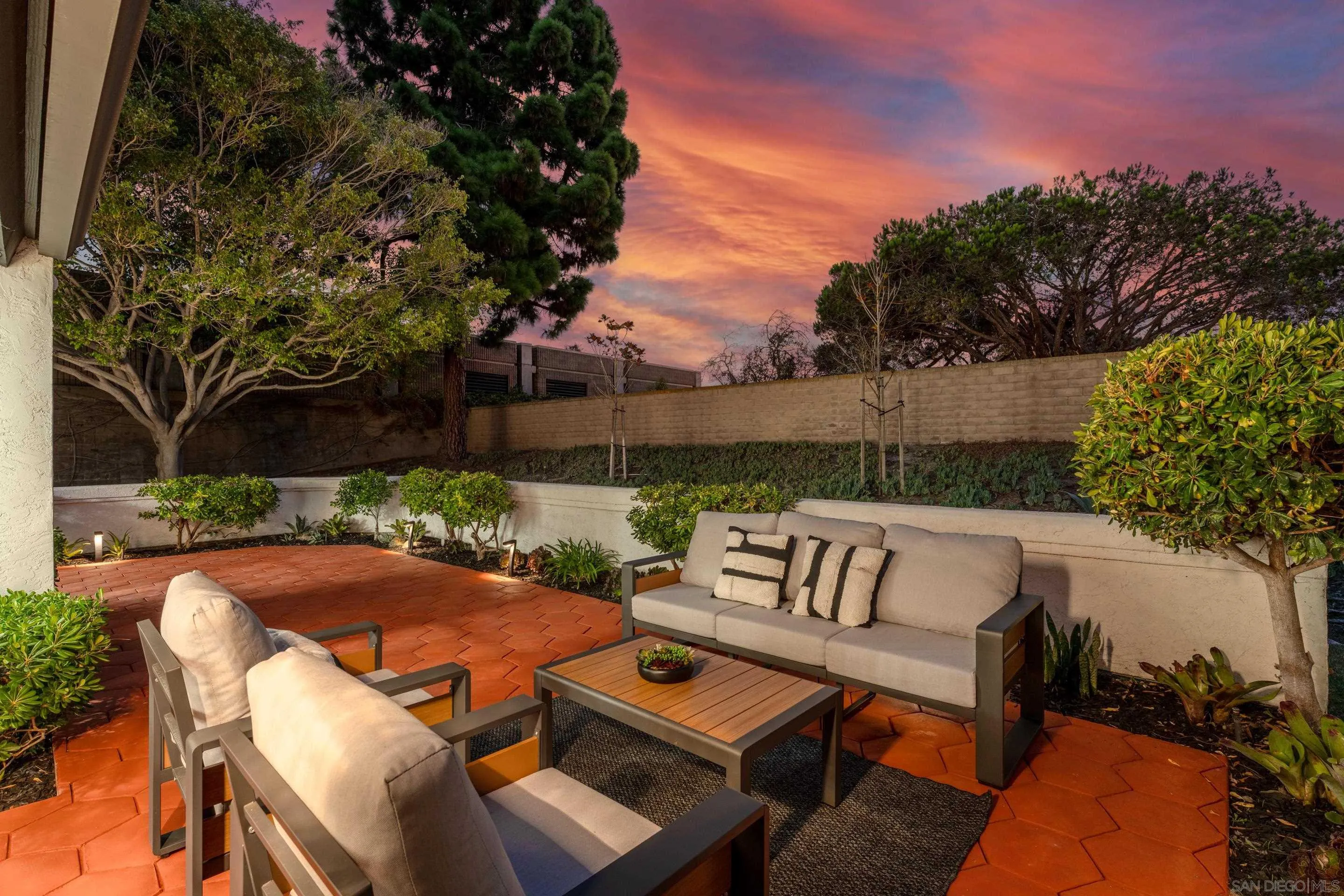 3510 Voyager Cir, San Diego