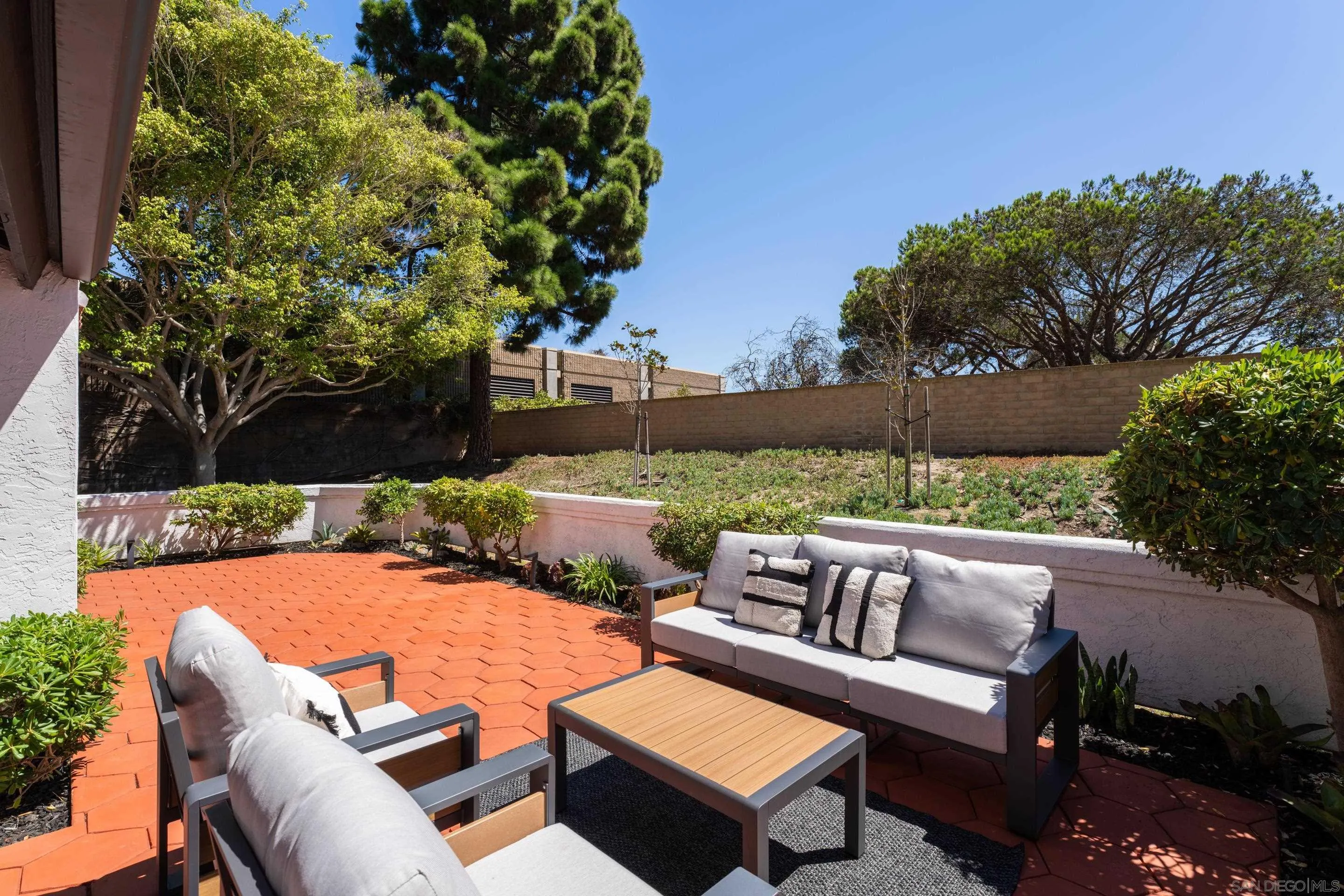 3510 Voyager Cir, San Diego