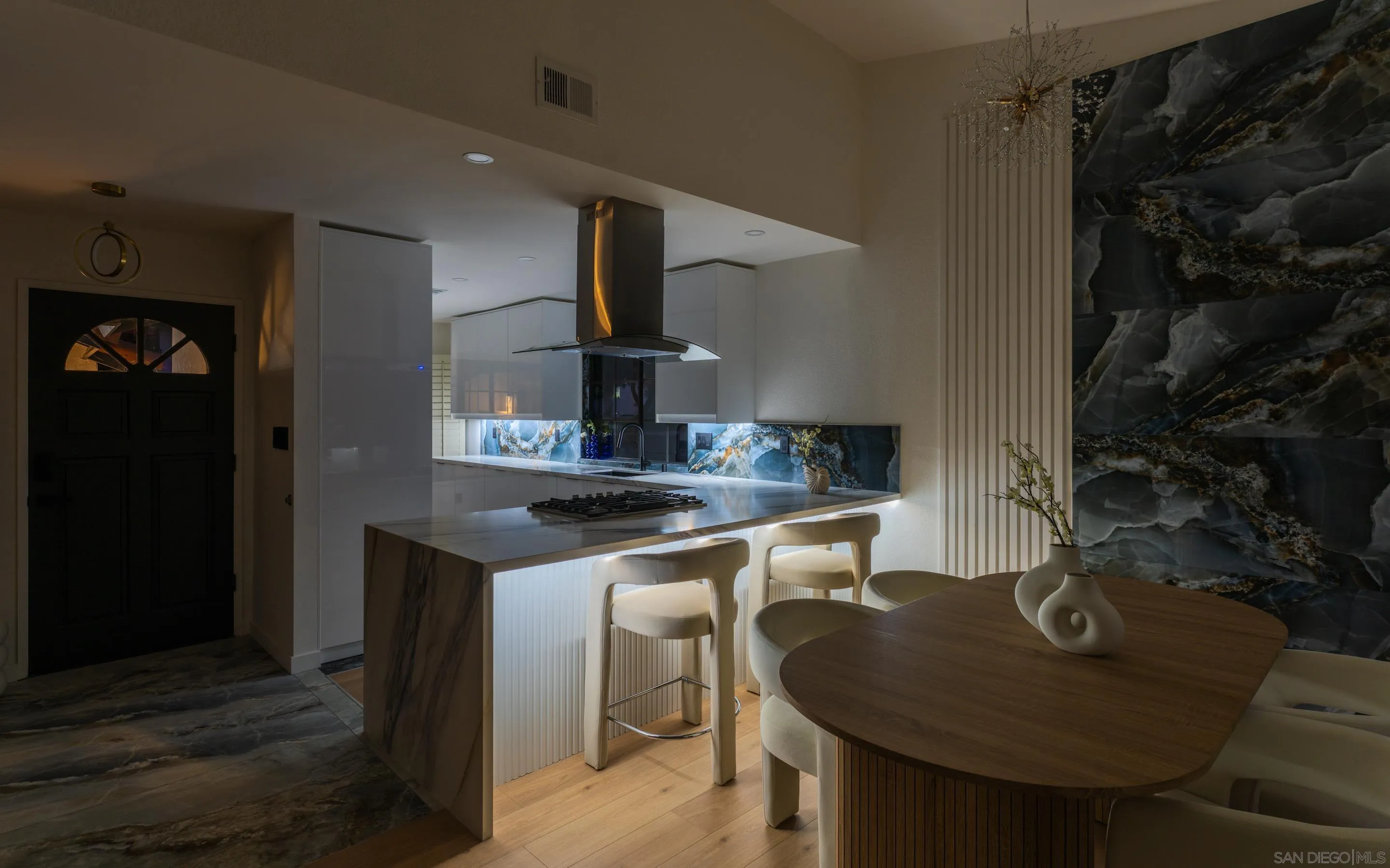 3510 Voyager Cir, San Diego