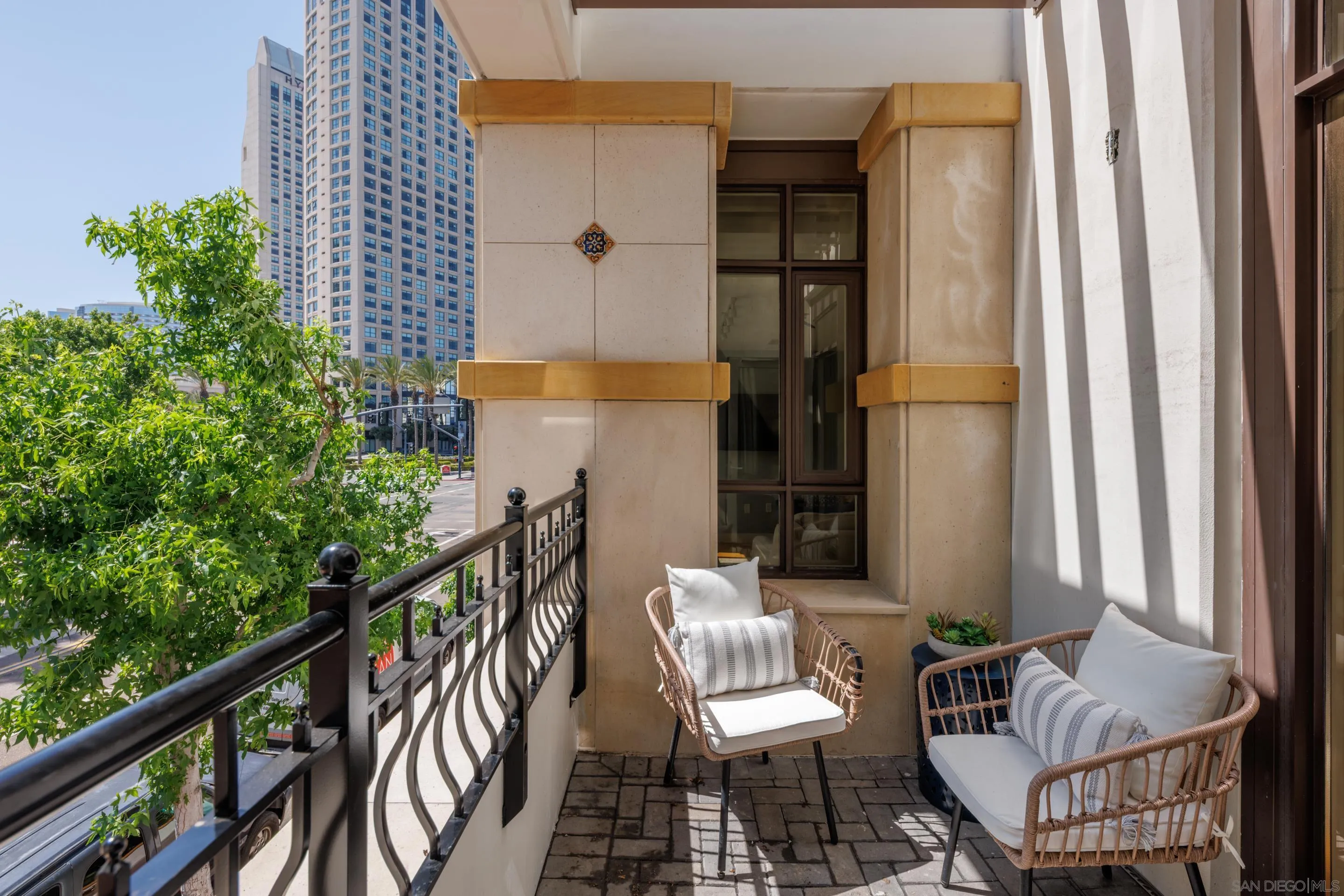 700 W W Harbor Dr Unit 202, San Diego Unit: 202