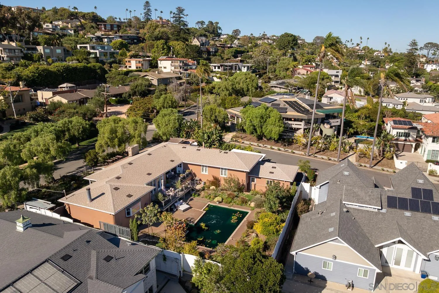 387 San Fernando